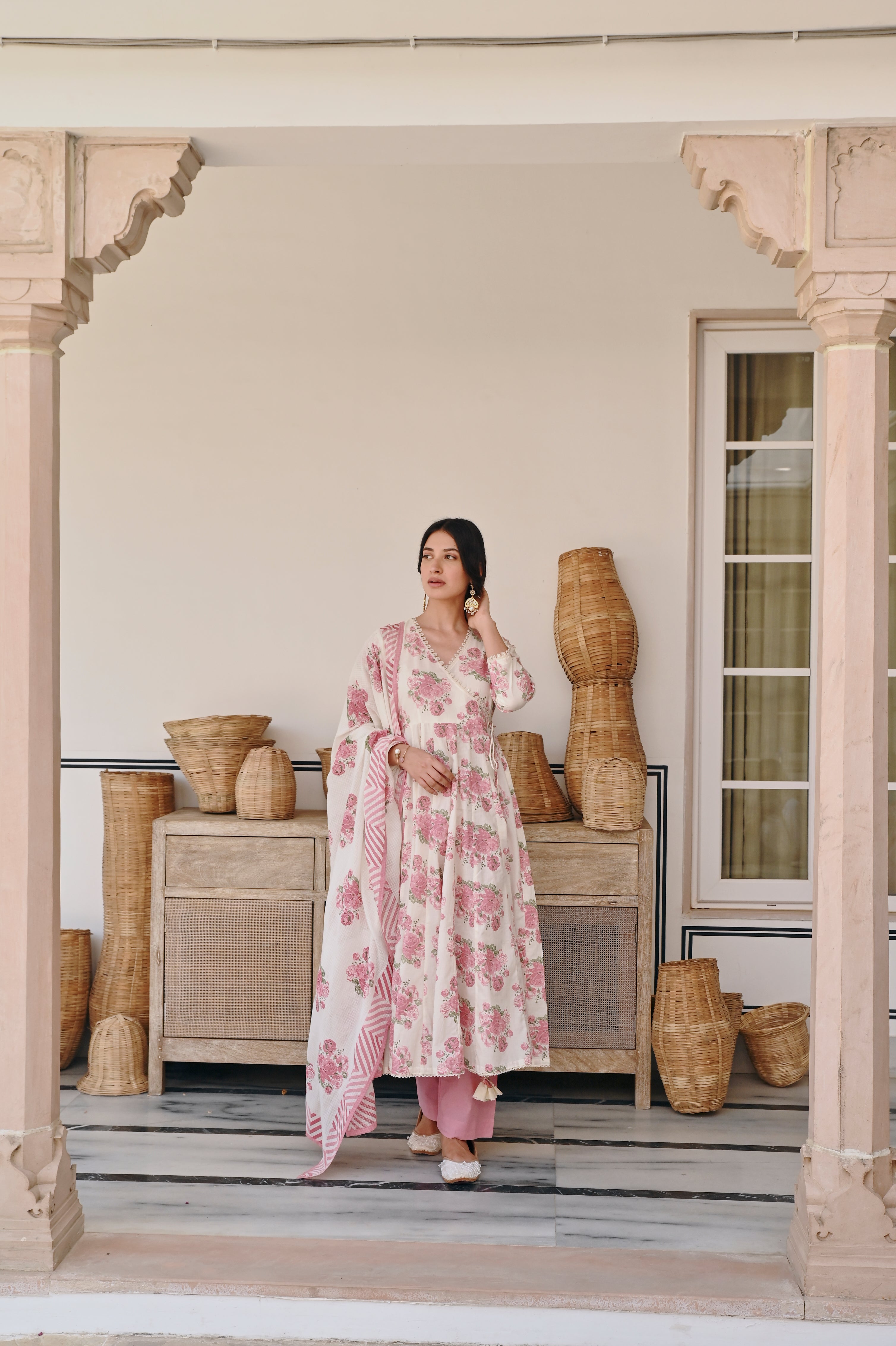 PINK FLORAL PRINTED ANARKALI SET