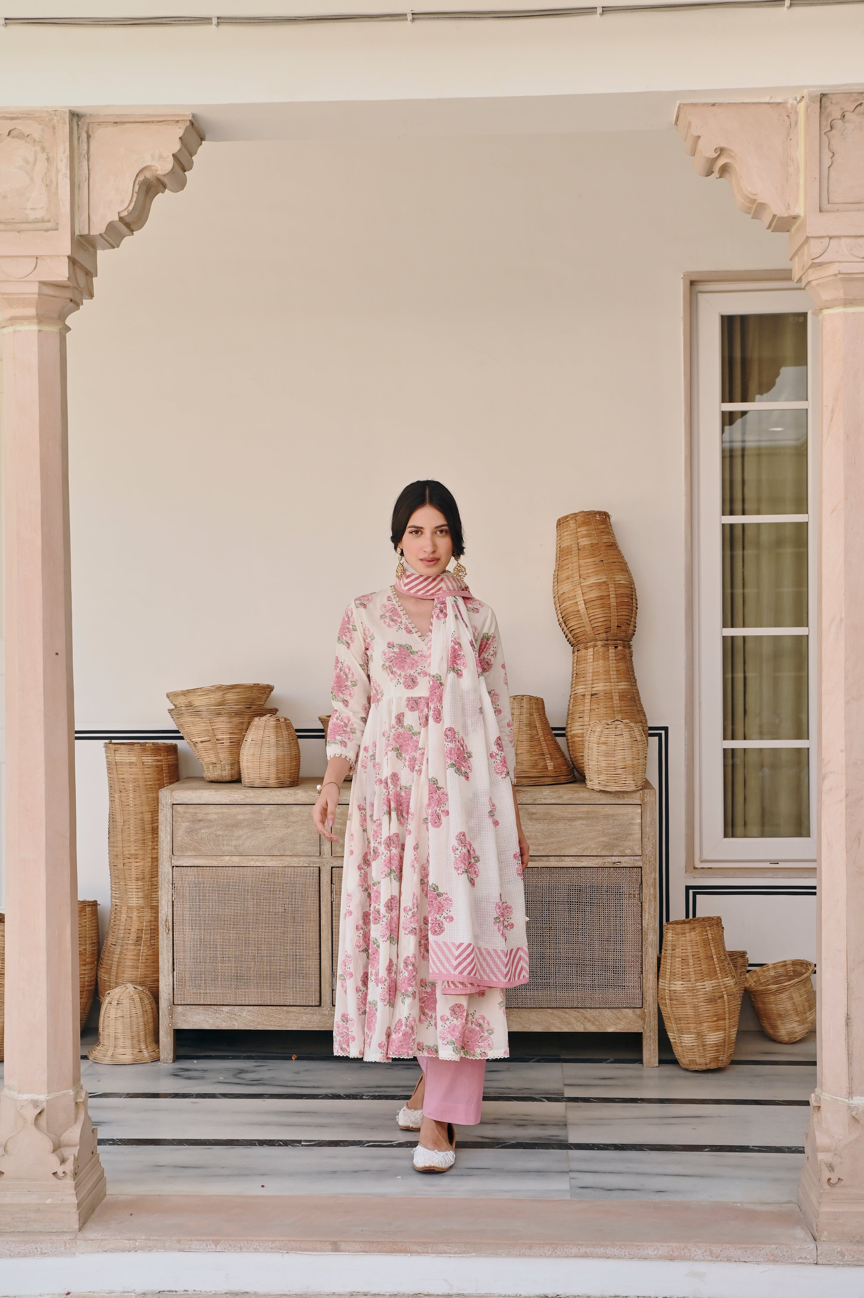 PINK FLORAL PRINTED ANARKALI SET