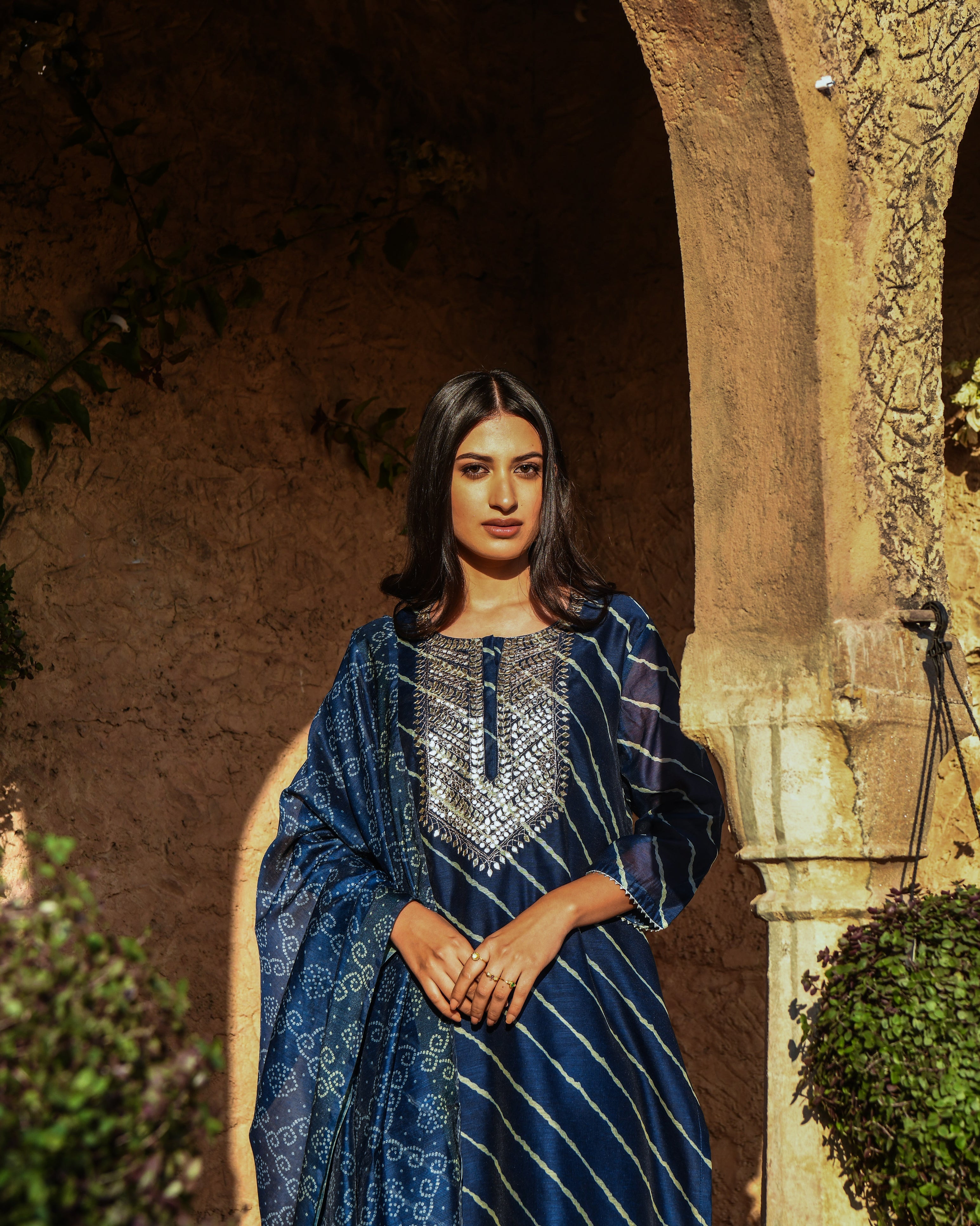 NAVY BLUE  LEHERIYA SET
