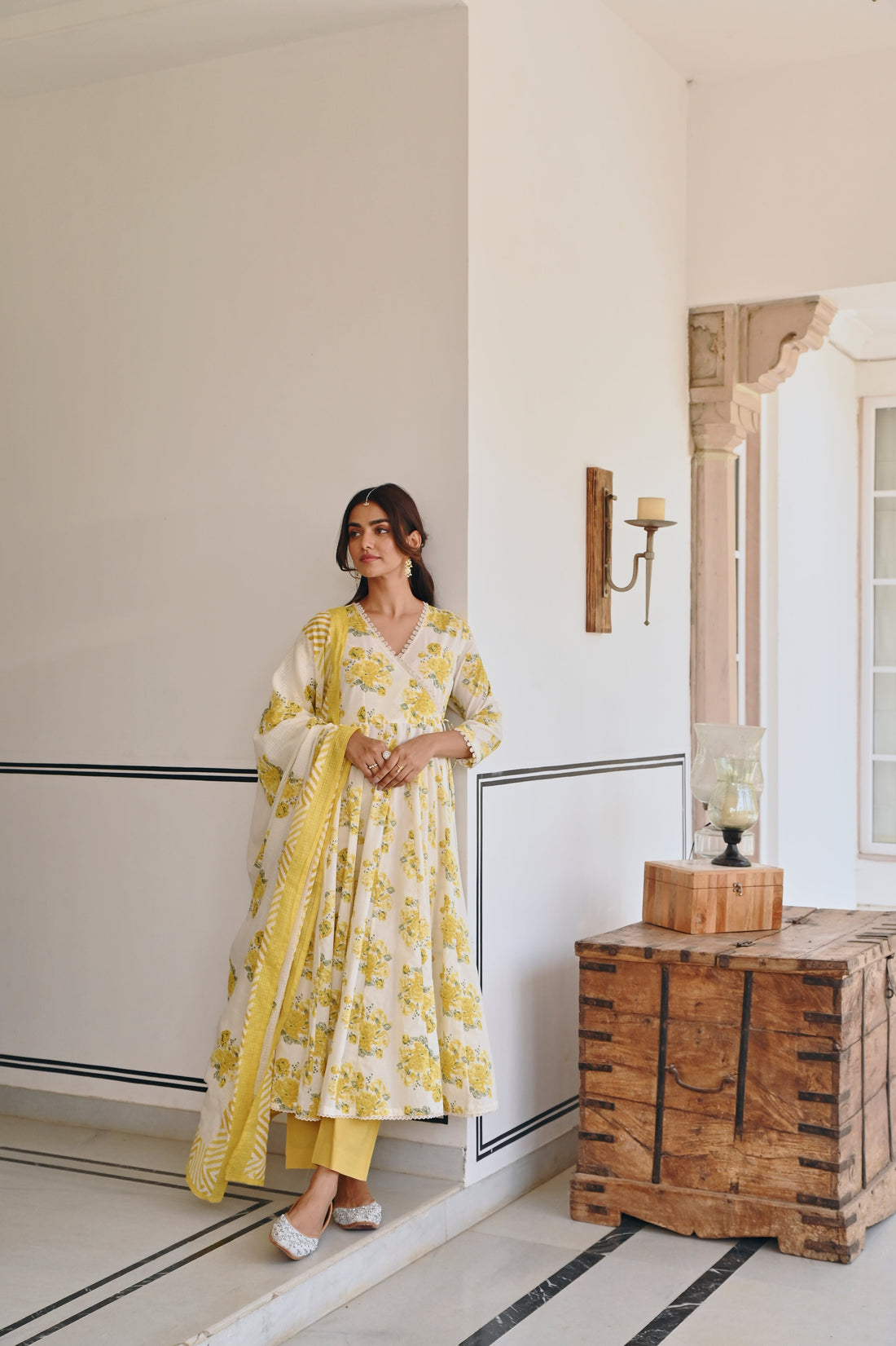 YELLOW FLORAL PRINTED ANARKALI SET