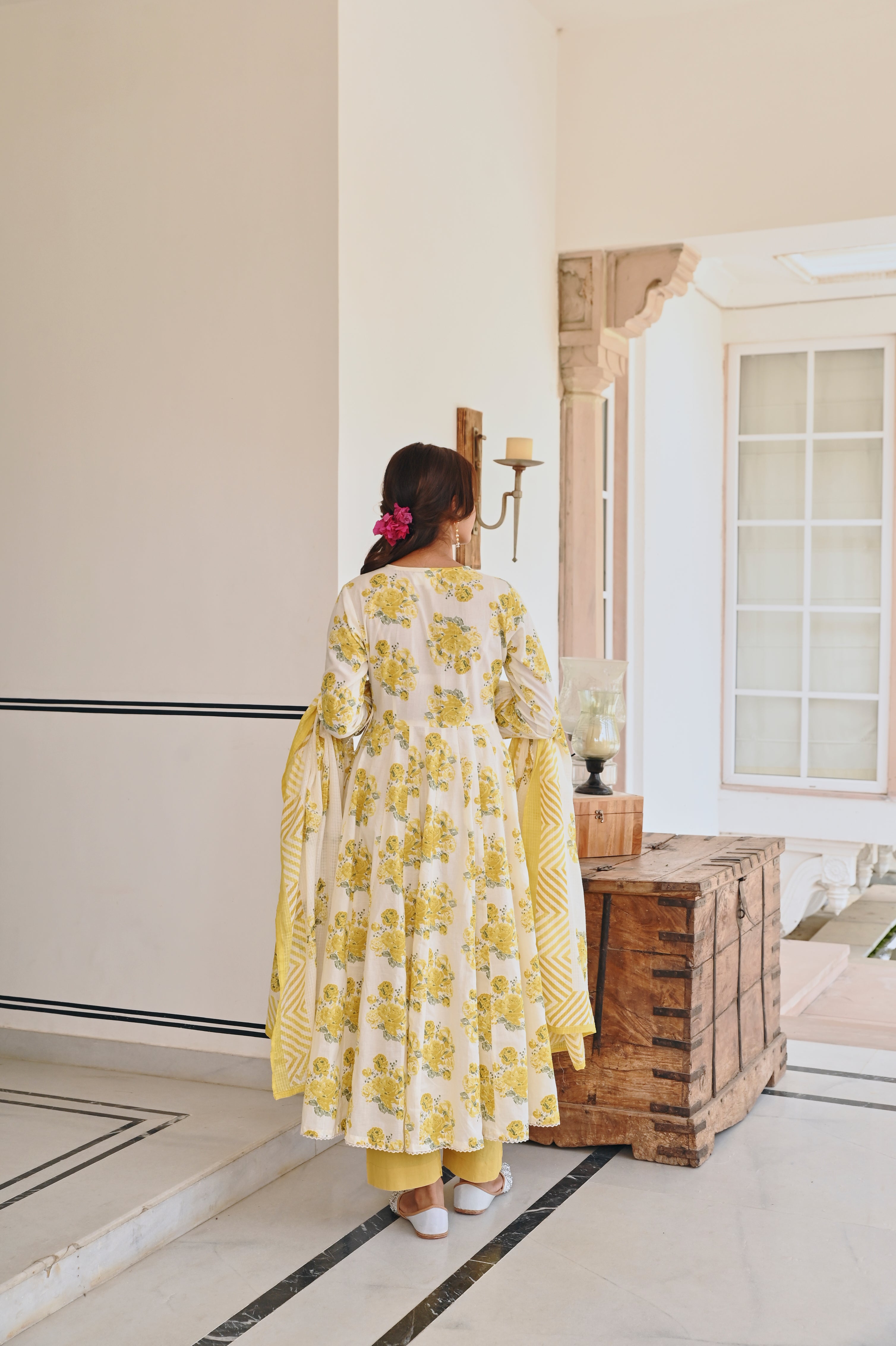 YELLOW FLORAL PRINTED ANARKALI SET