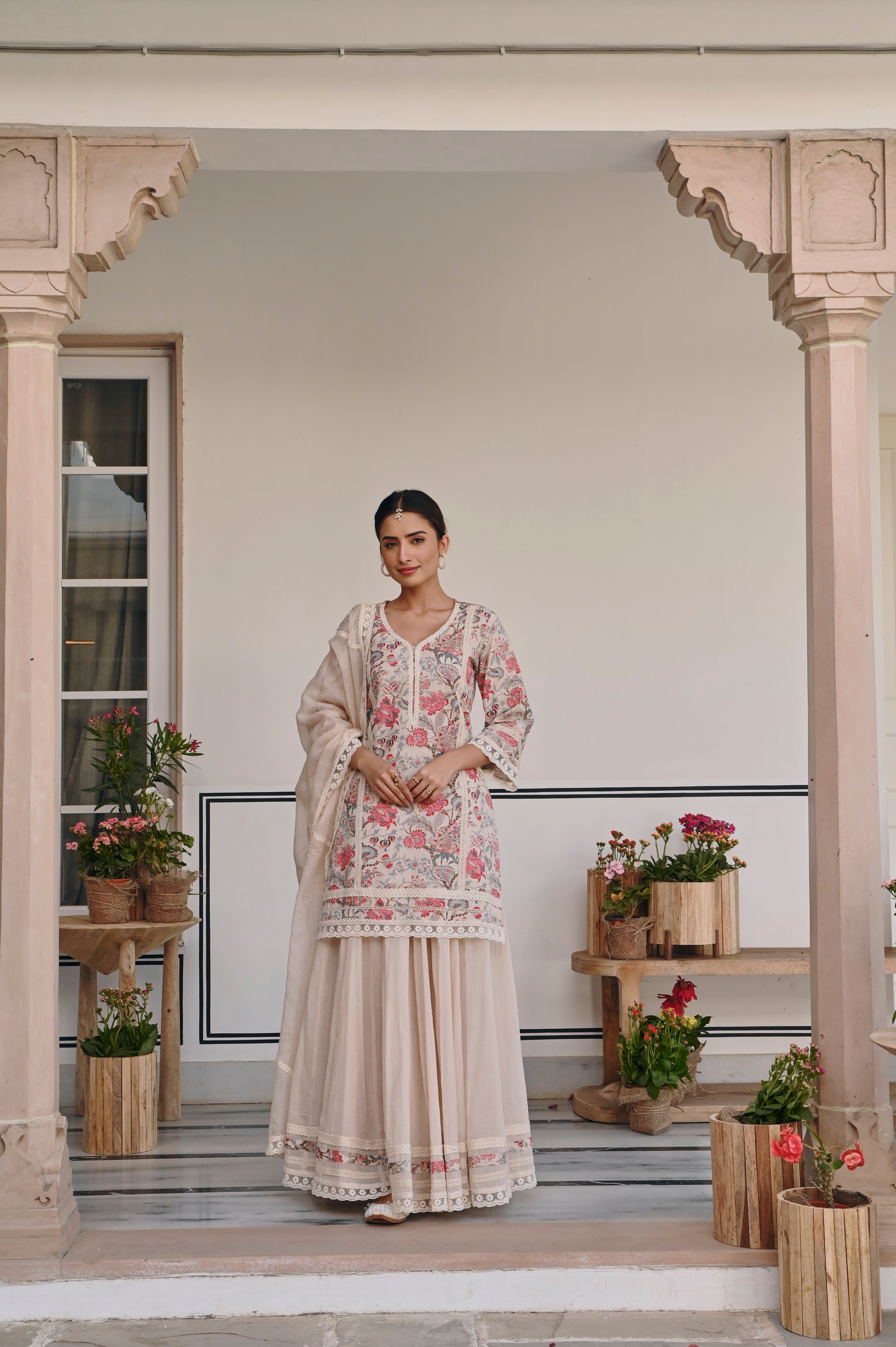 MULTICOLOR JUTE FLORAL PRINT SKIRT SET