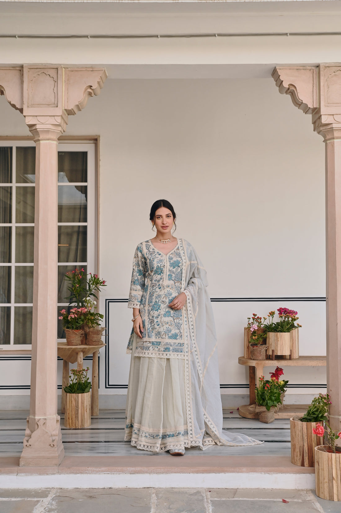 BLUE FLORAL JUTE KURTA AND SKIRT SET