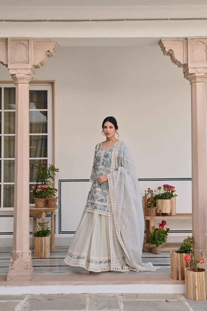 BLUE FLORAL JUTE KURTA AND SKIRT SET