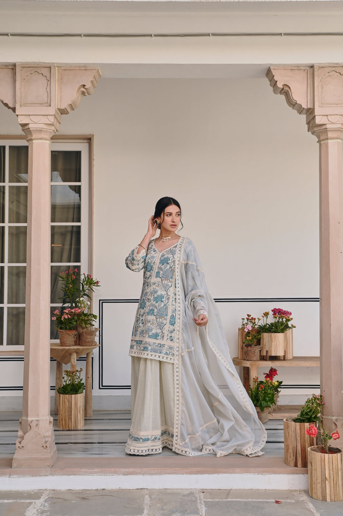 BLUE FLORAL JUTE KURTA AND SKIRT SET