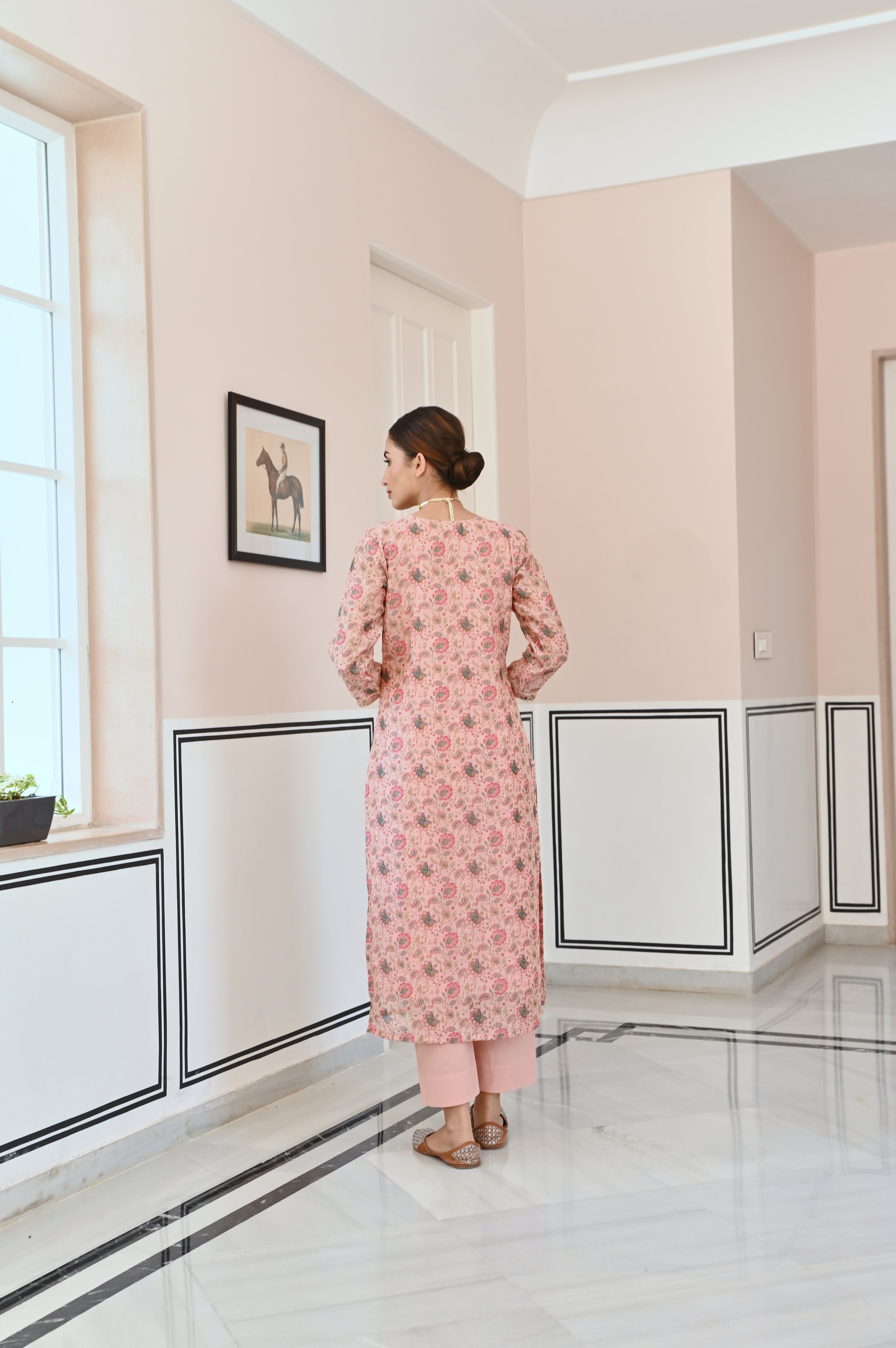 ROSE PINK GOTA PATTI NECK EMBROIDERY CHANDERI KURTA SET