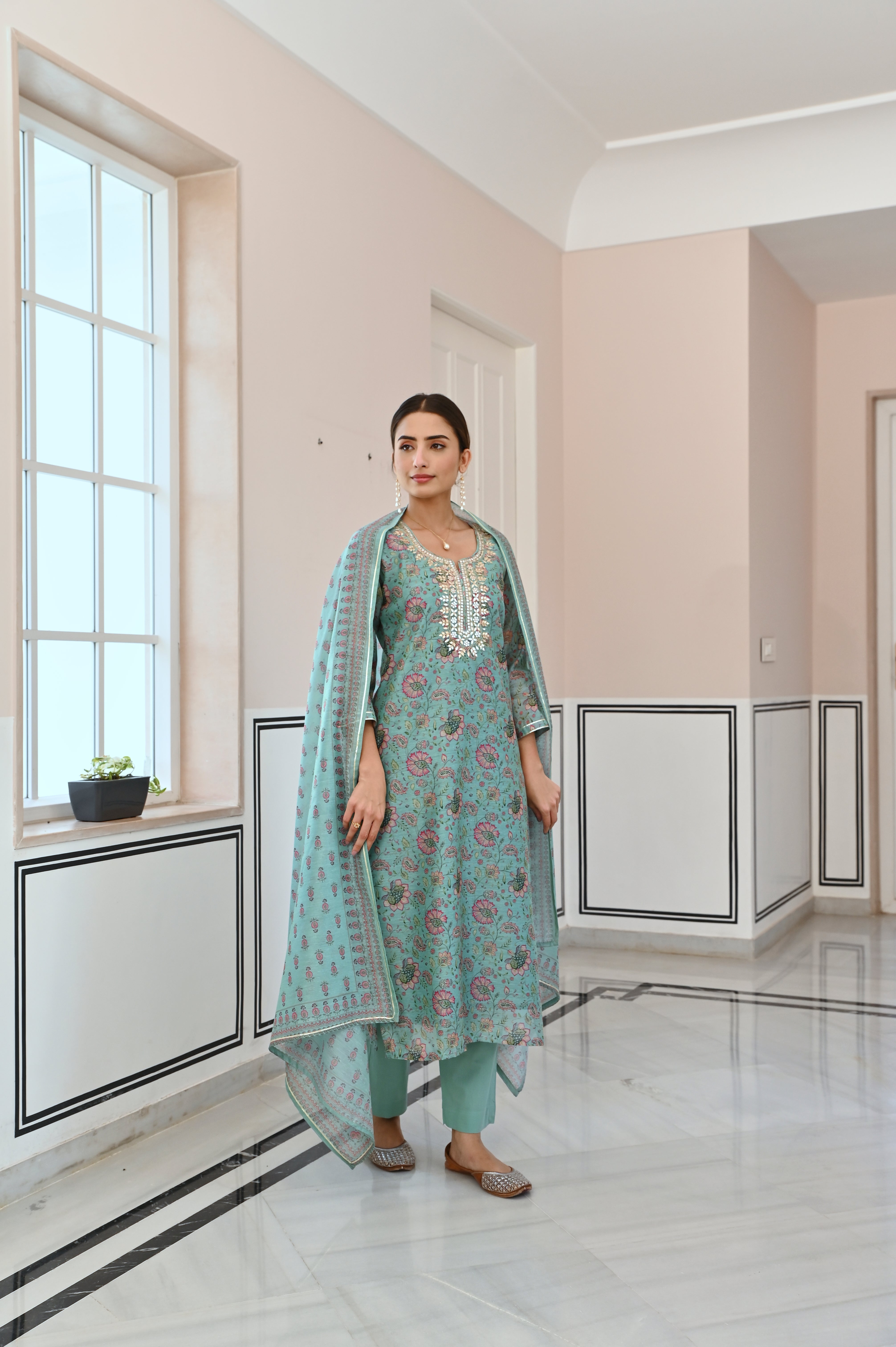 ICE BLUE NECK EMBROIDERED GOTA PATTI CHANDERI KURTA SET