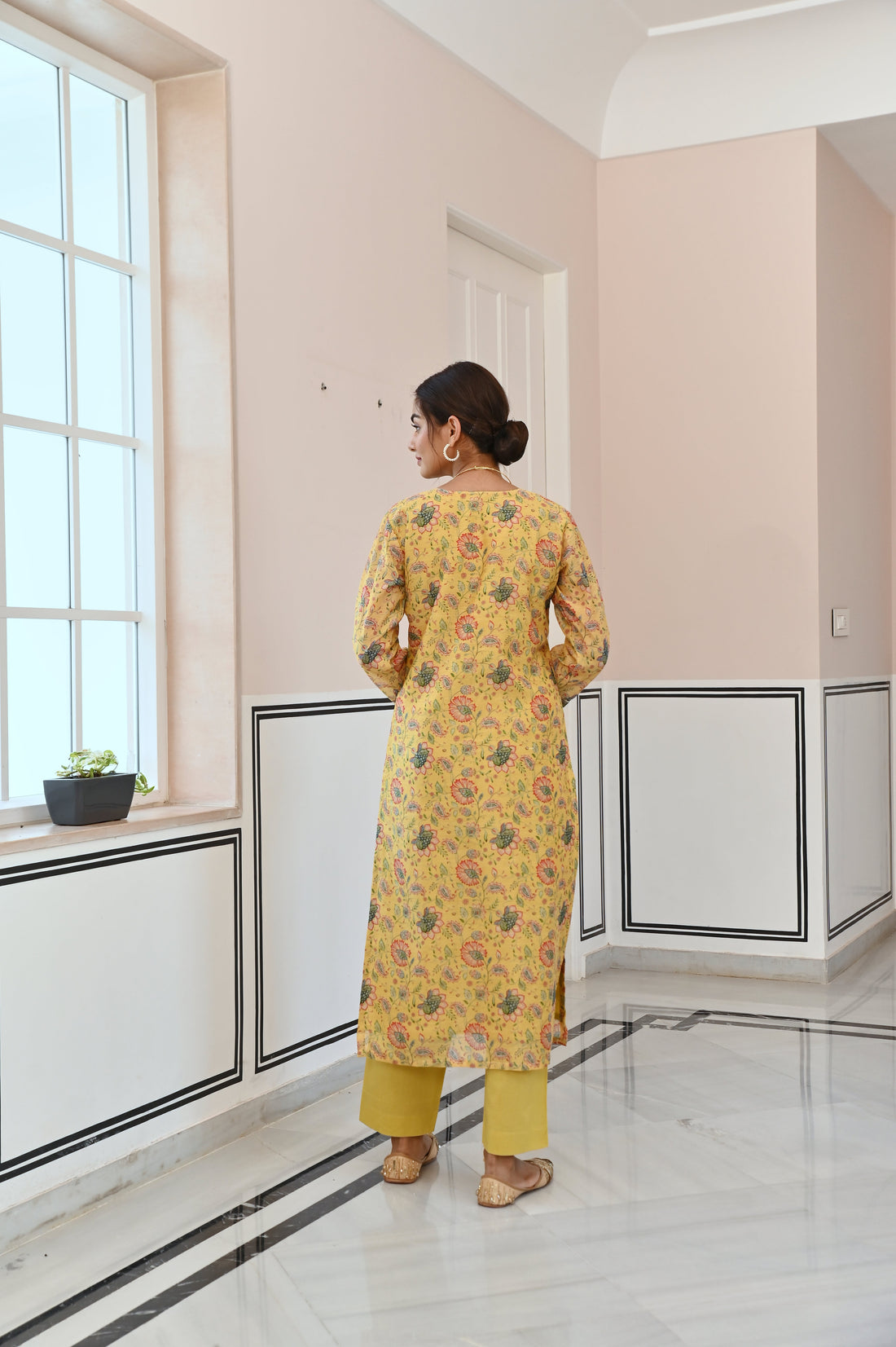 MUSTARD YELLOW NECK EMBROIDERED GOTA PATTI CHANDERI KURTA SET