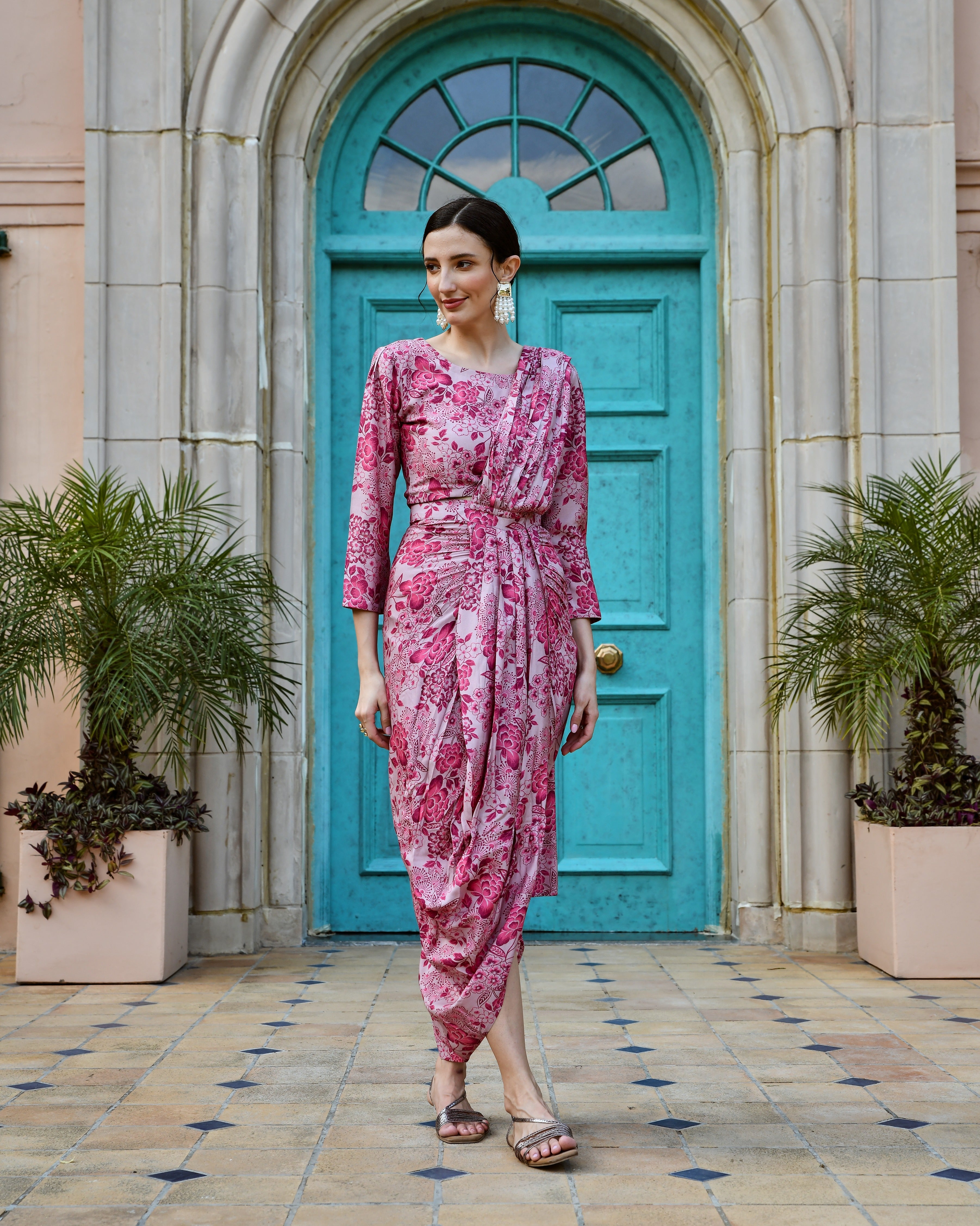 ROUGE PINK MUSLIN PRE-DRAPED SAREE