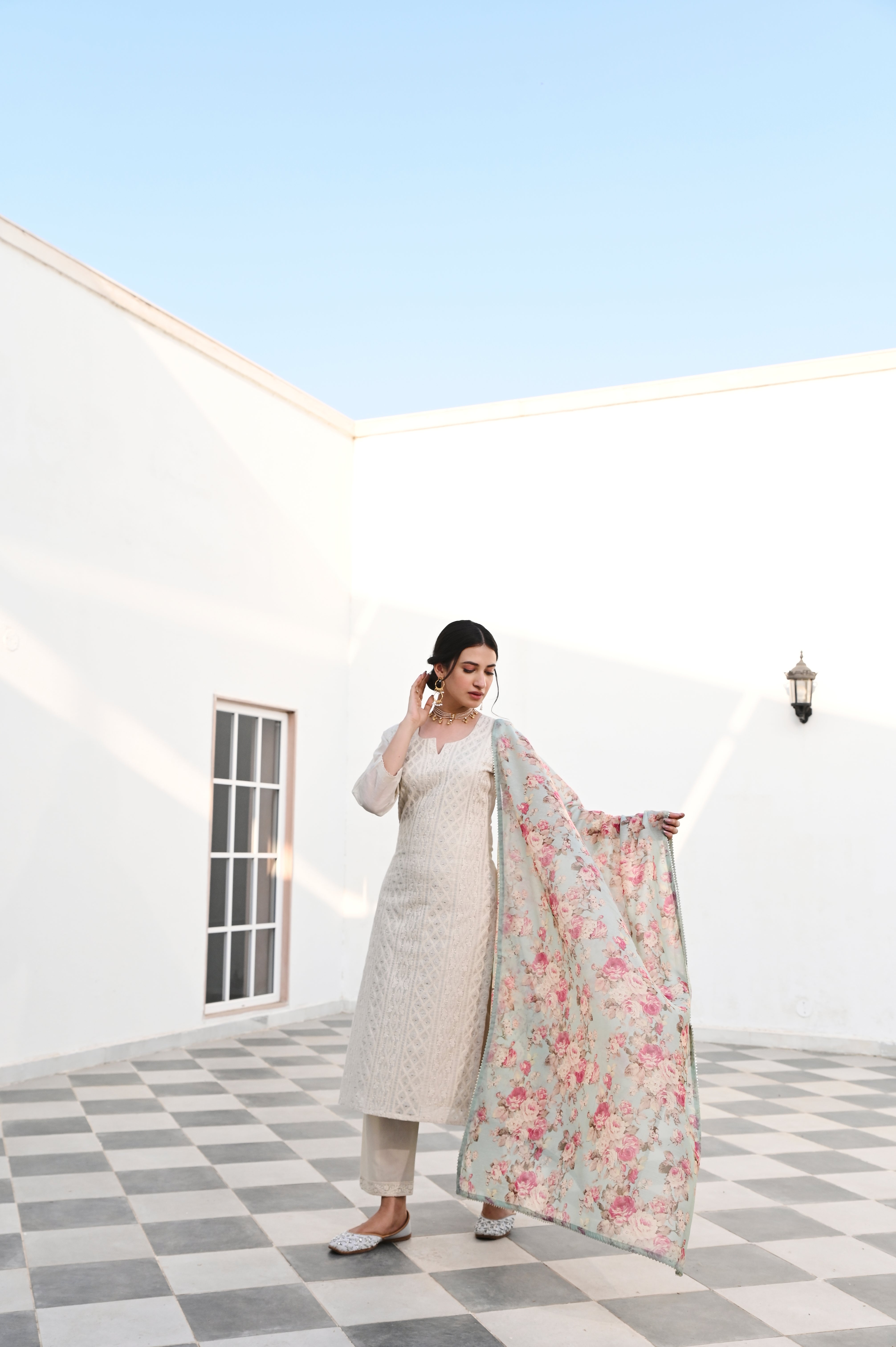 OFF WHITE CHIKANKARI CHANDERI KURTA SET