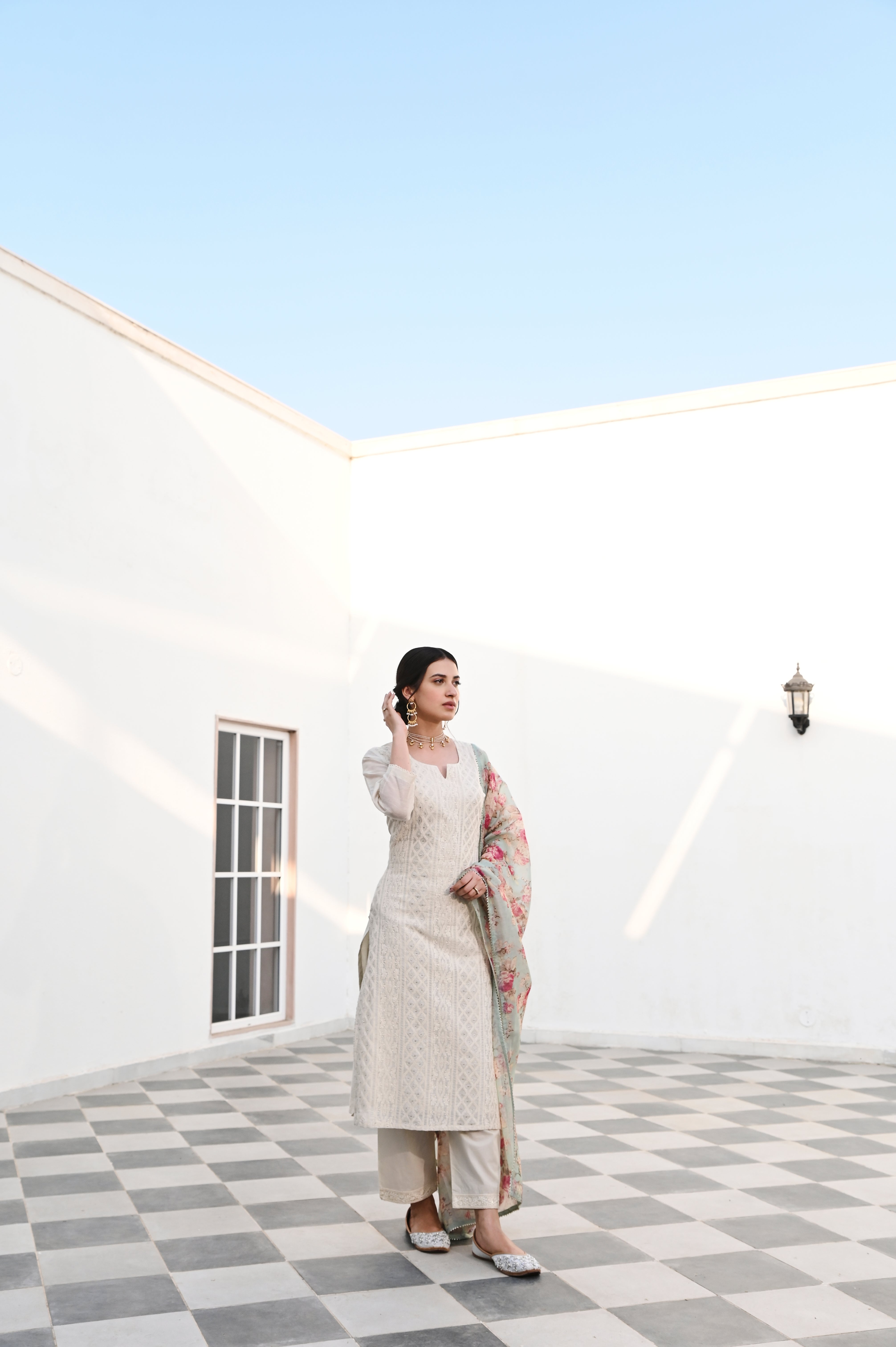 OFF WHITE CHIKANKARI CHANDERI KURTA SET