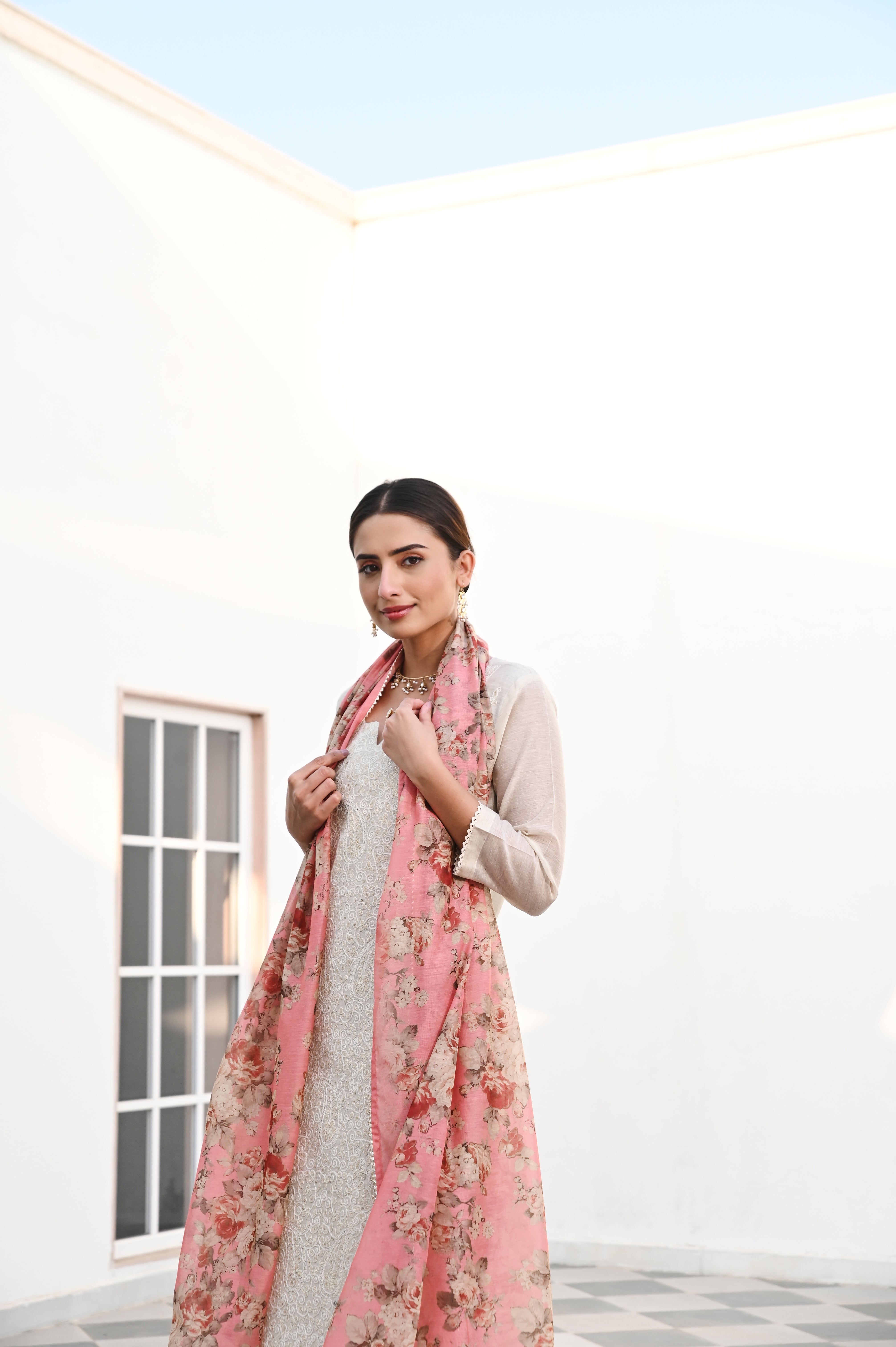 OFF WHITE CHIKANKARI JUTE CHANDERI KURTA SET