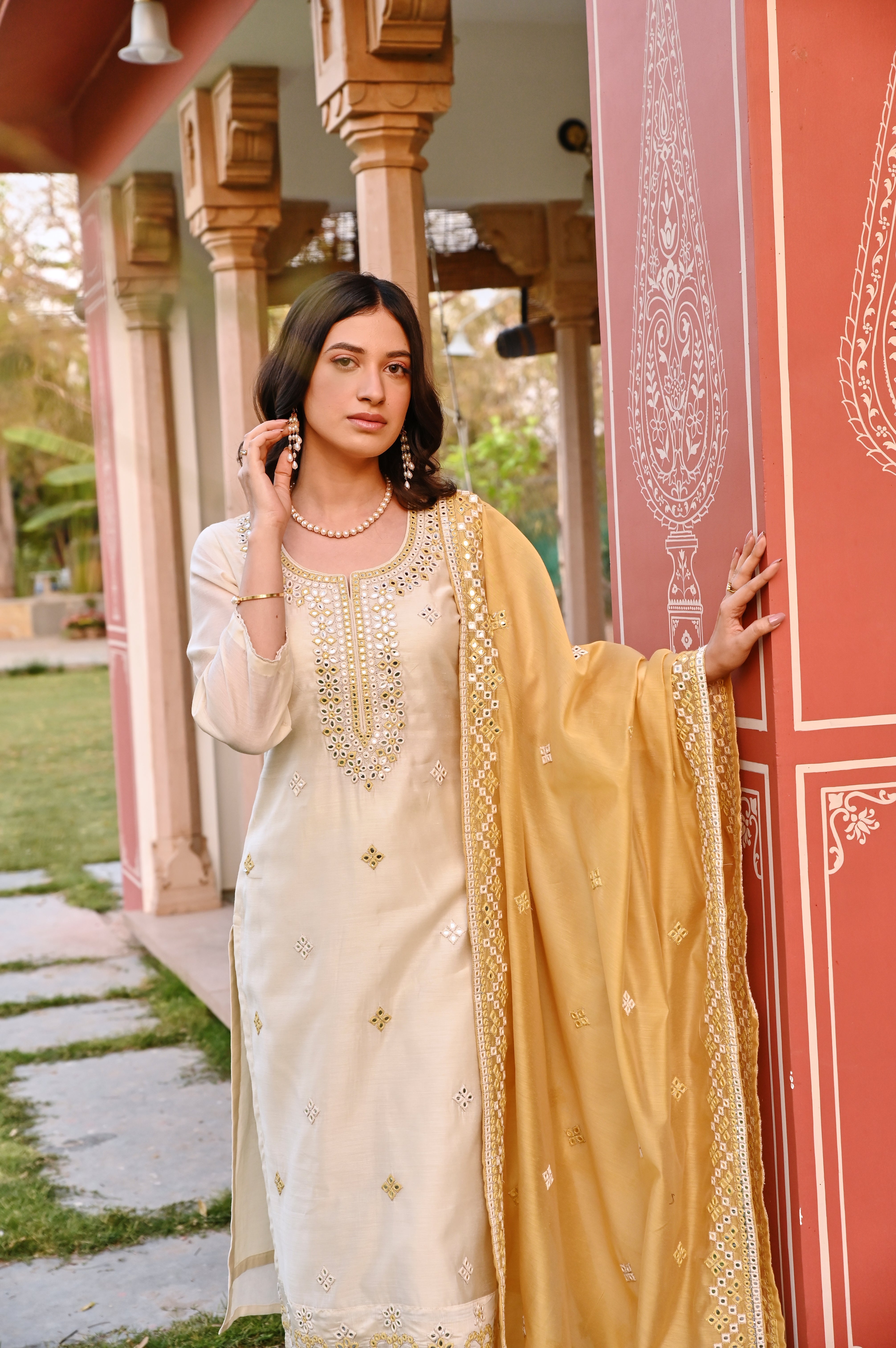 CREAM EMBROIDERED KURTA SET