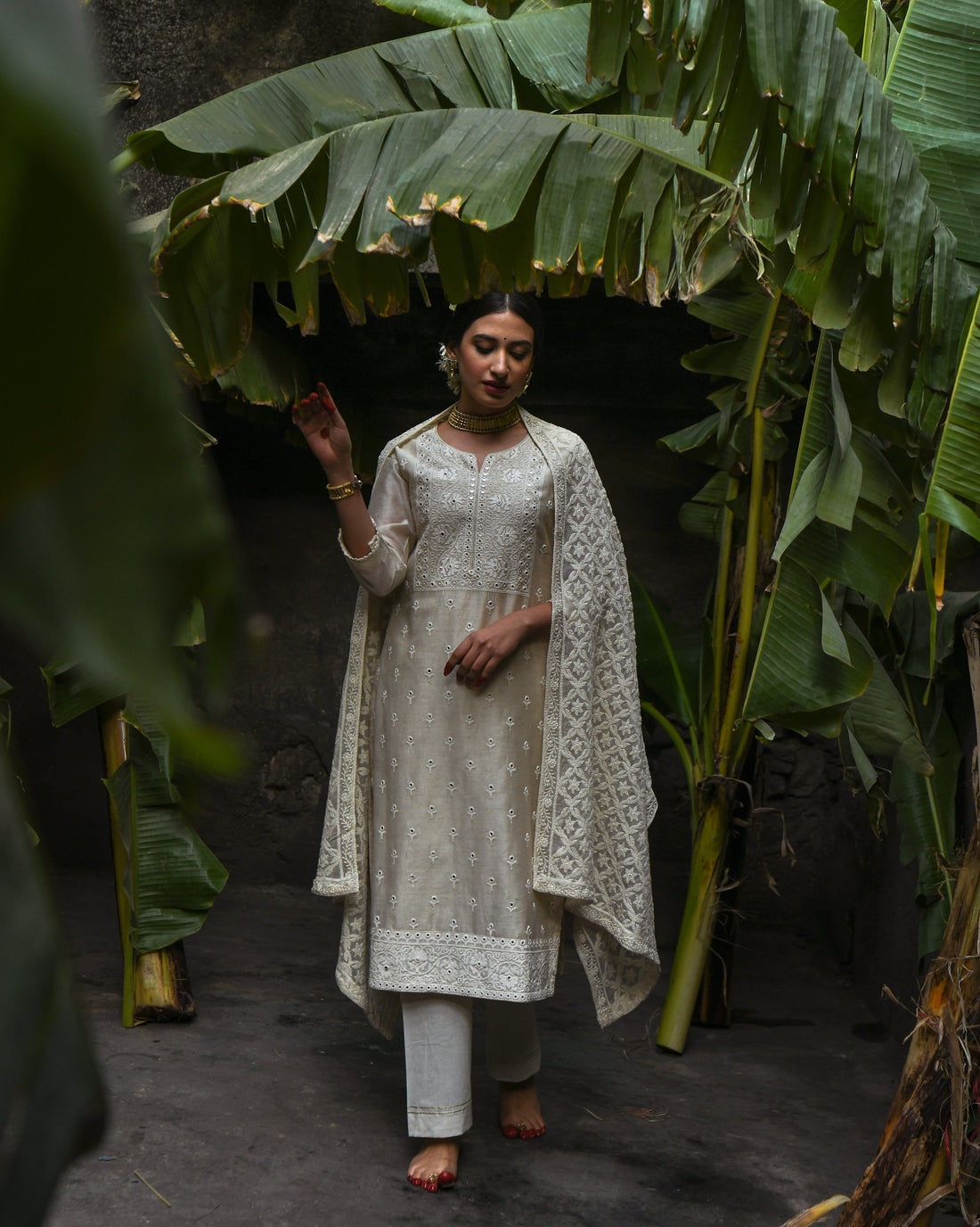 ROOH CHIKANKARI & MOTIFS KURTA SET