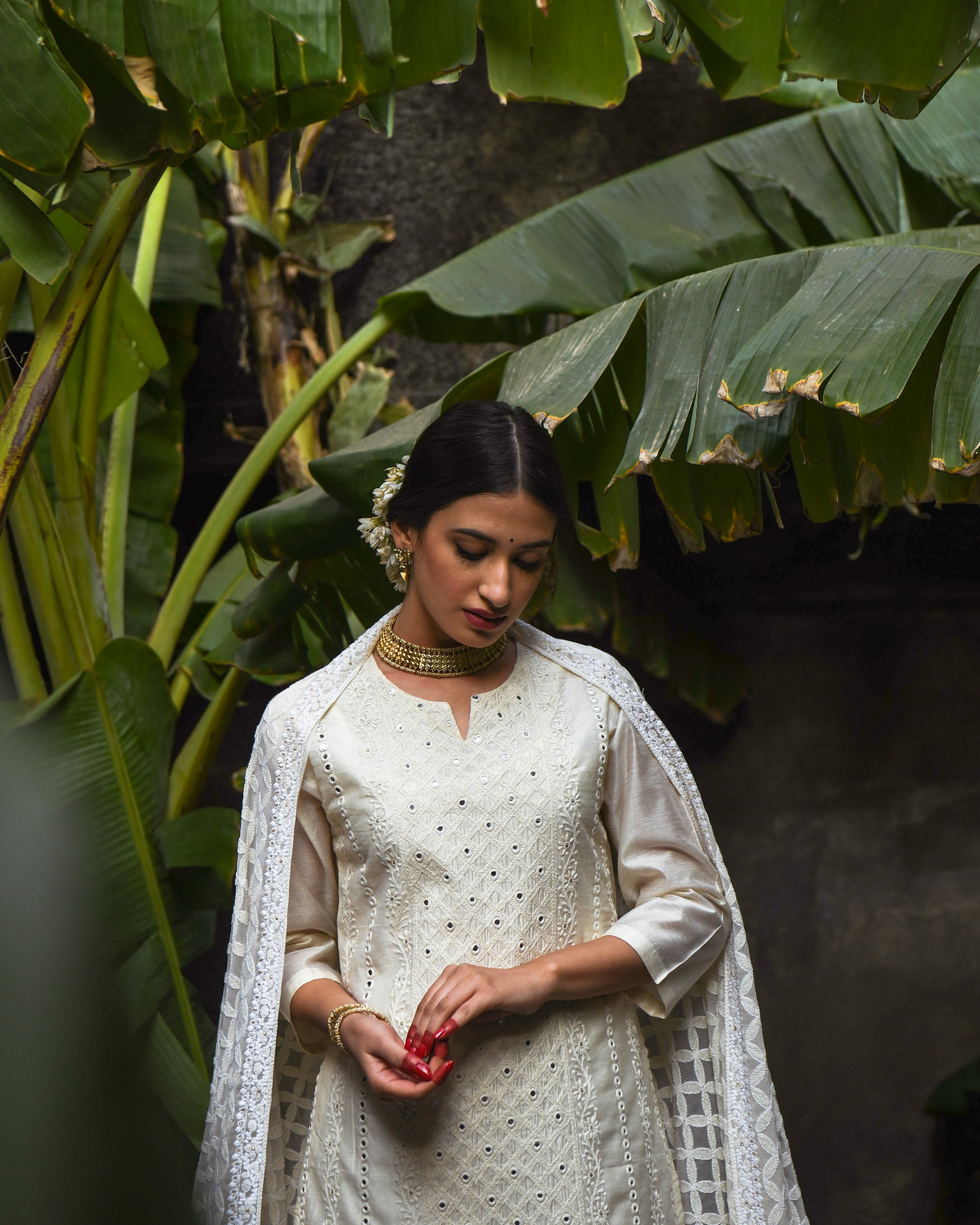 ROOH CHIKANKARI & MIRROR KURTA SET