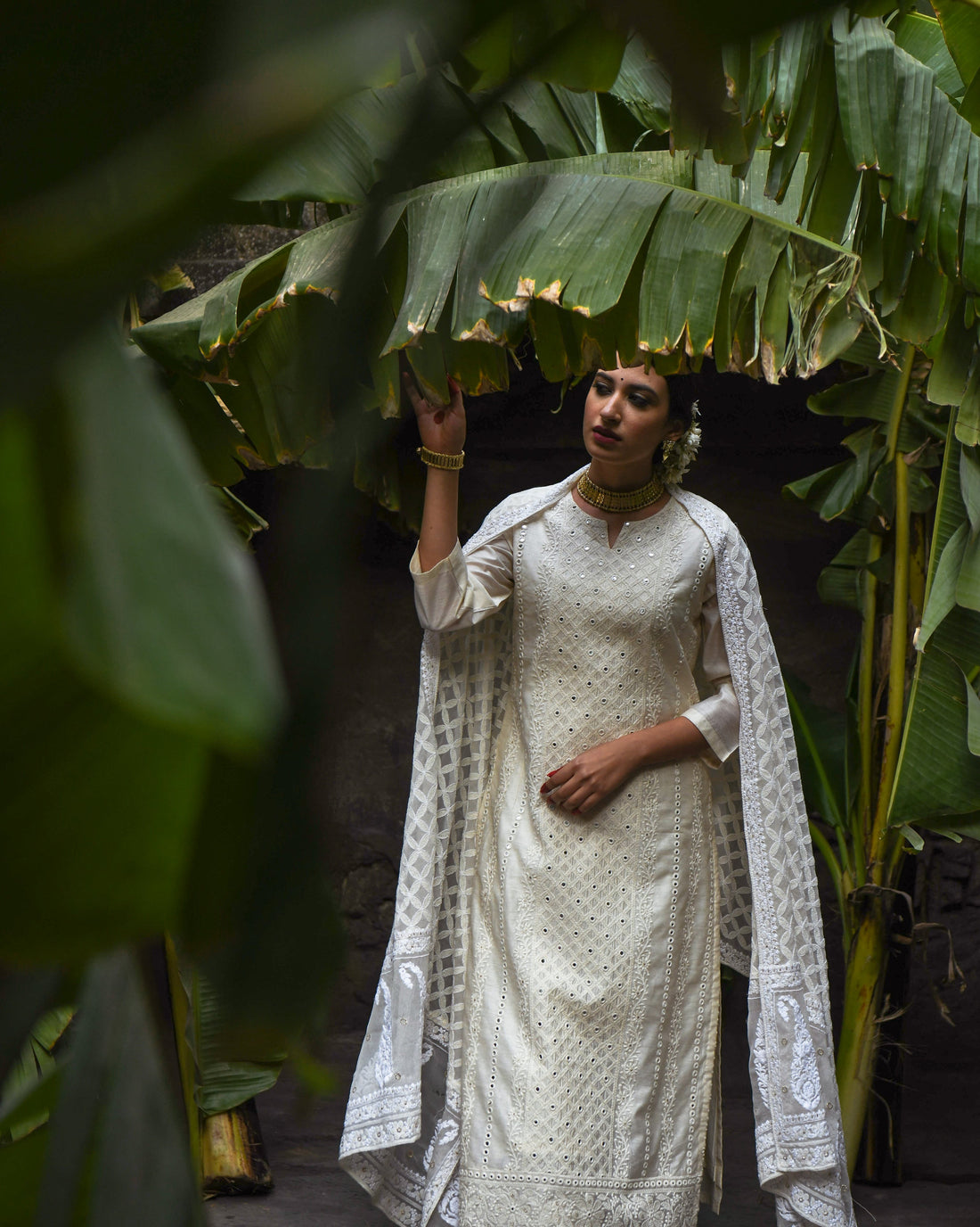 ROOH CHIKANKARI & MIRROR KURTA SET