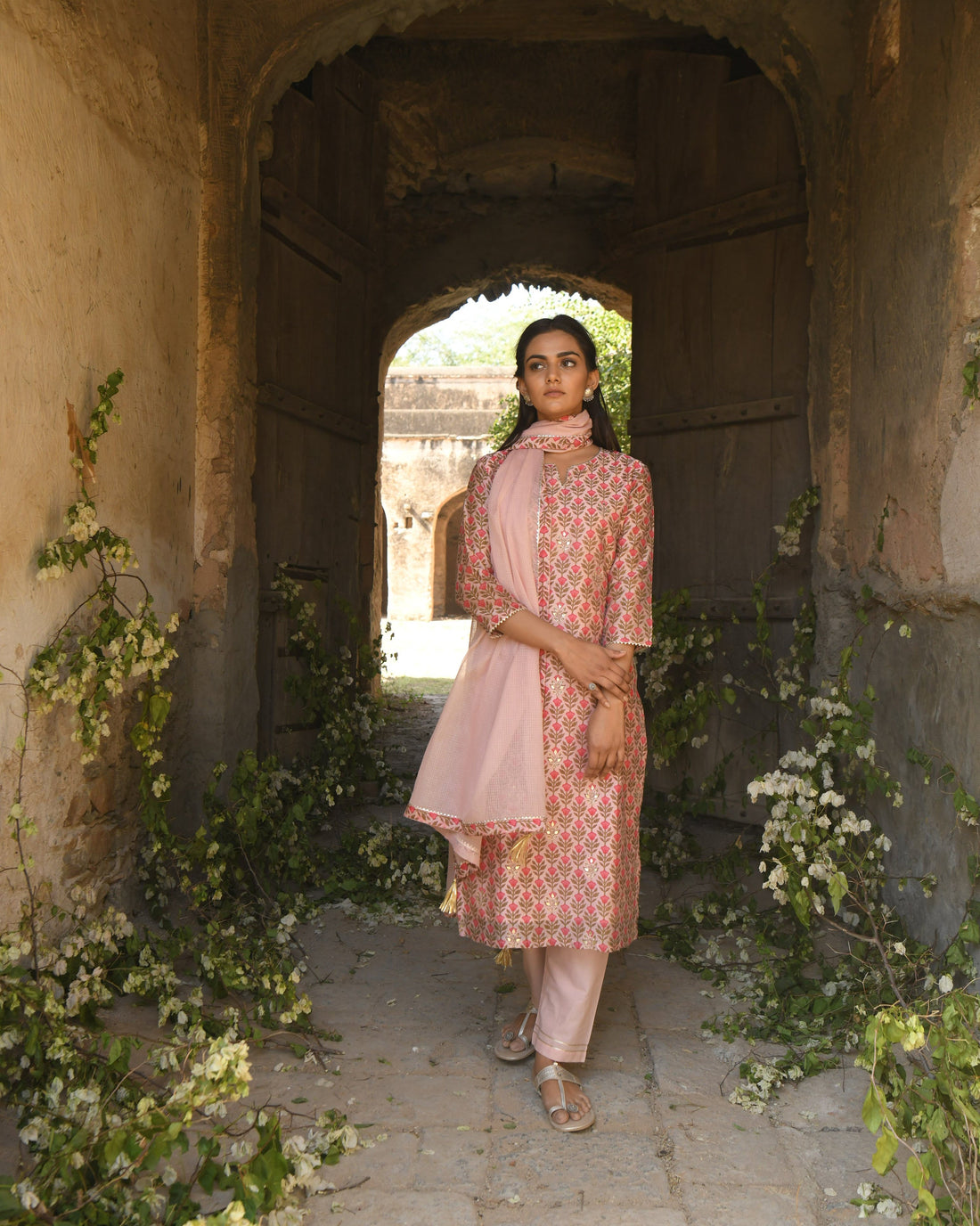 ROSE PINK MEHER KURTA SET