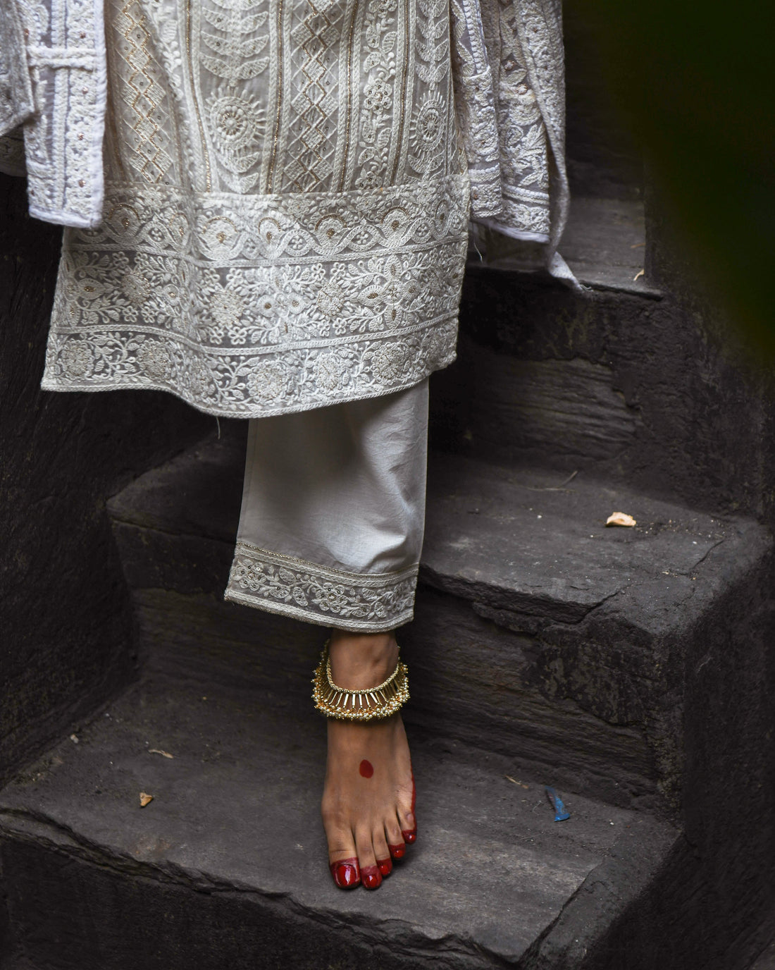 ROOH CHIKANKARI & SEQUINE KURTA SET