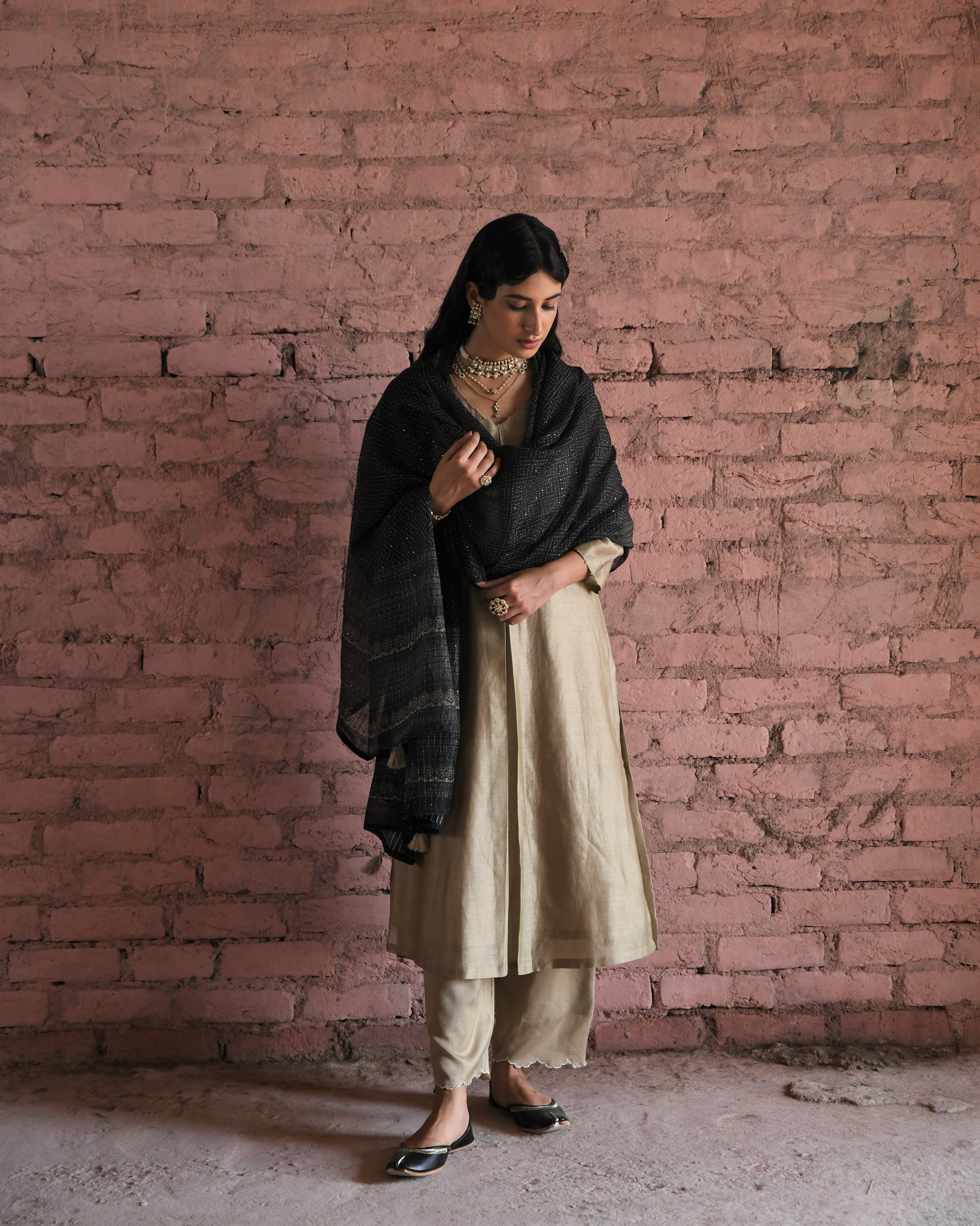 BEIGE CHANDERI KURTA SET