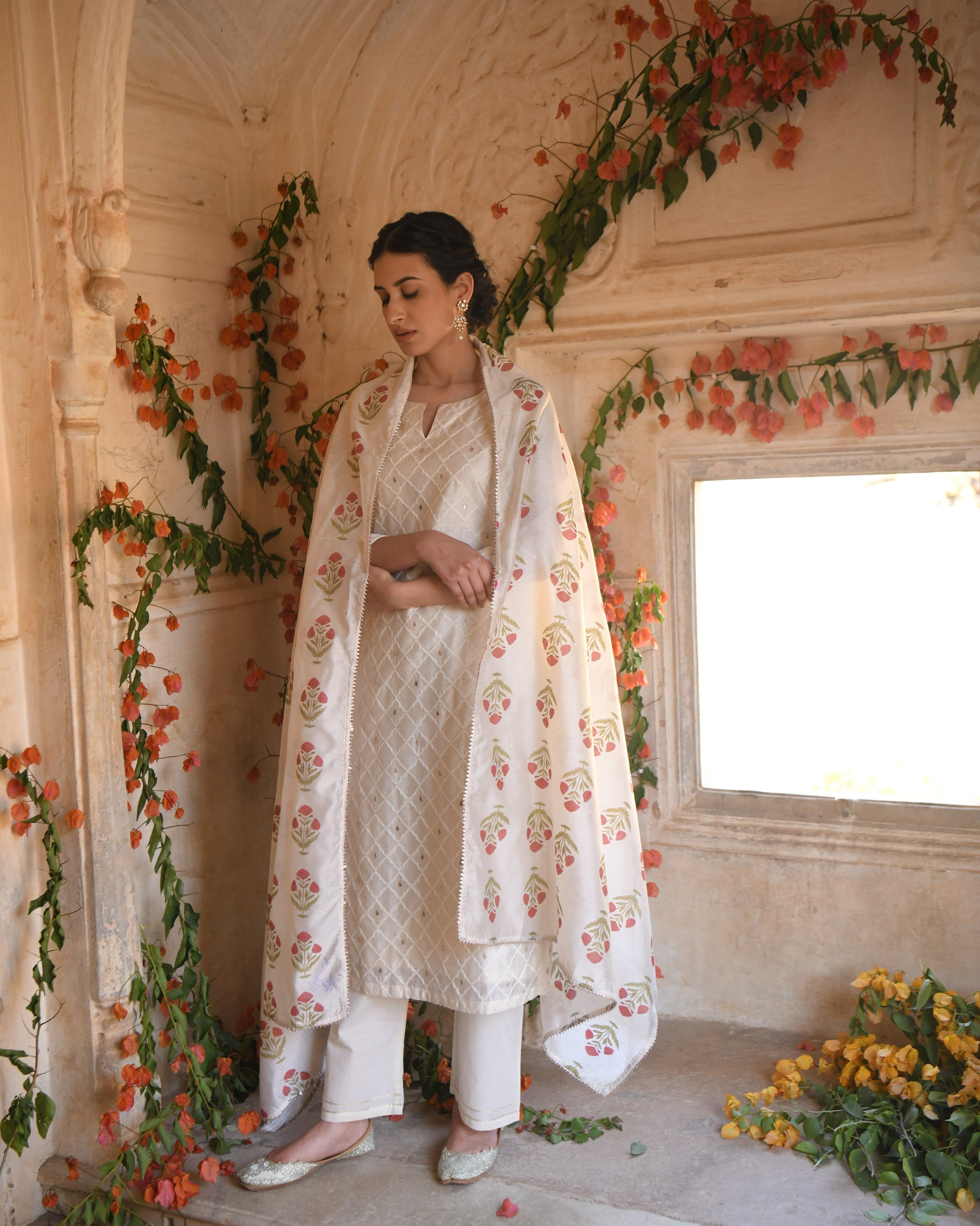 OFF-WHITE MEHER KURTA SET