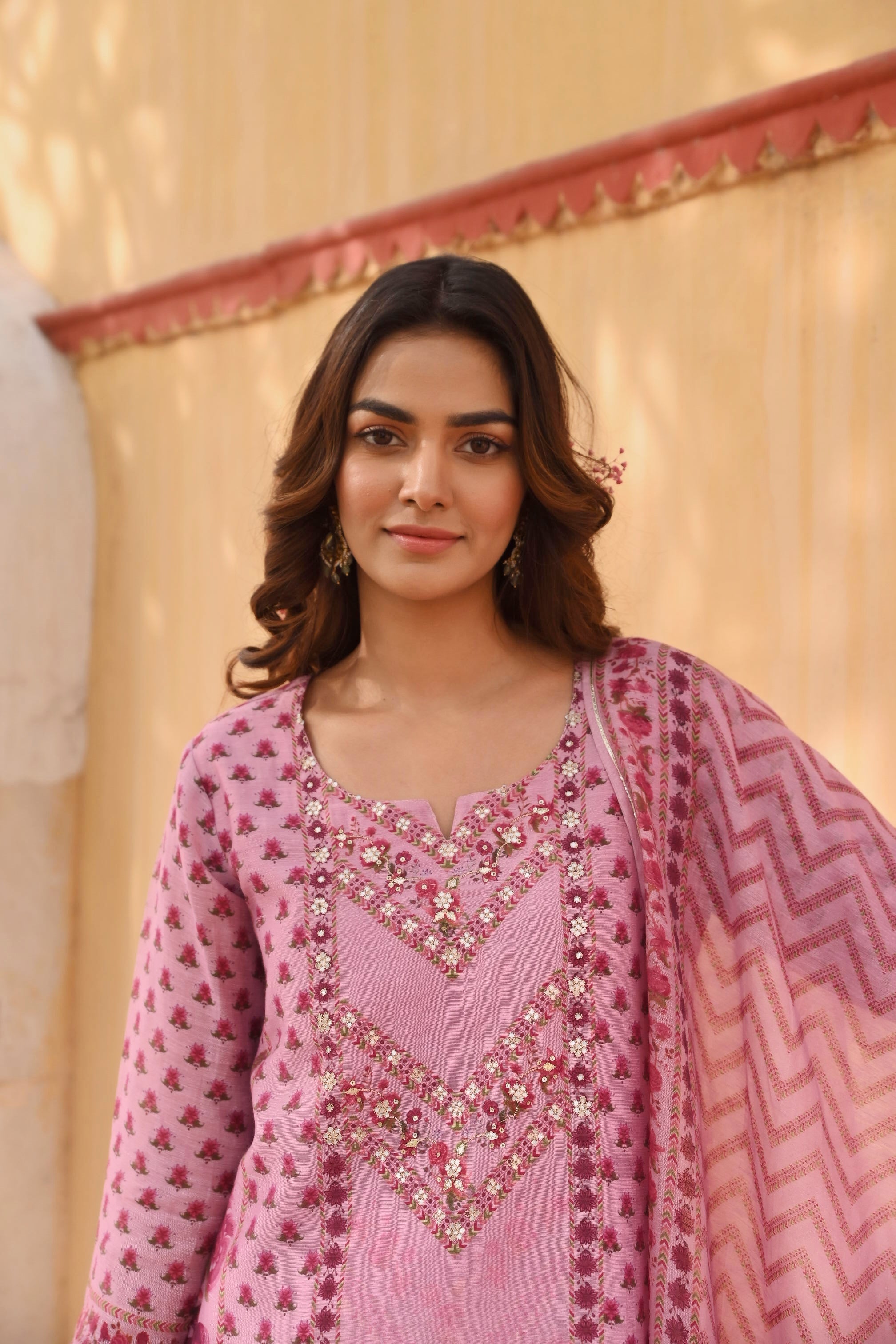 LILAC EMBROIDERED LINEN KURTA SET