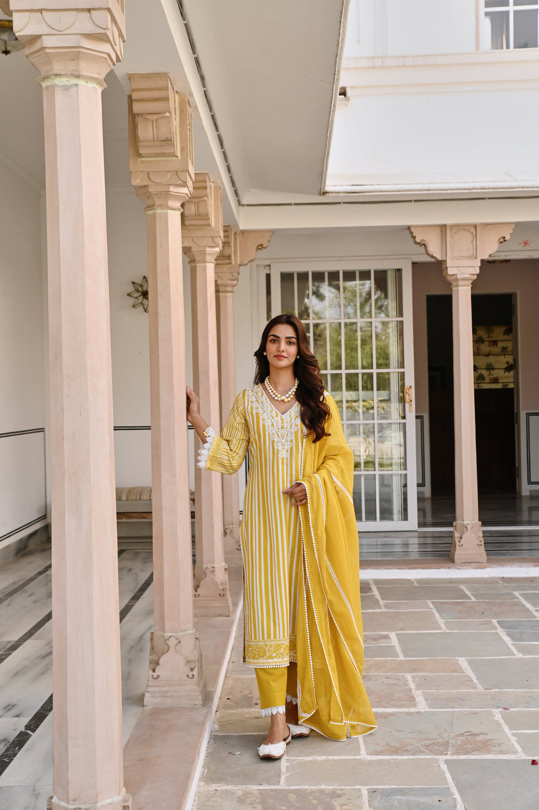 YELLOW WHITE EMBROIDERY V-NECK KURTA SET