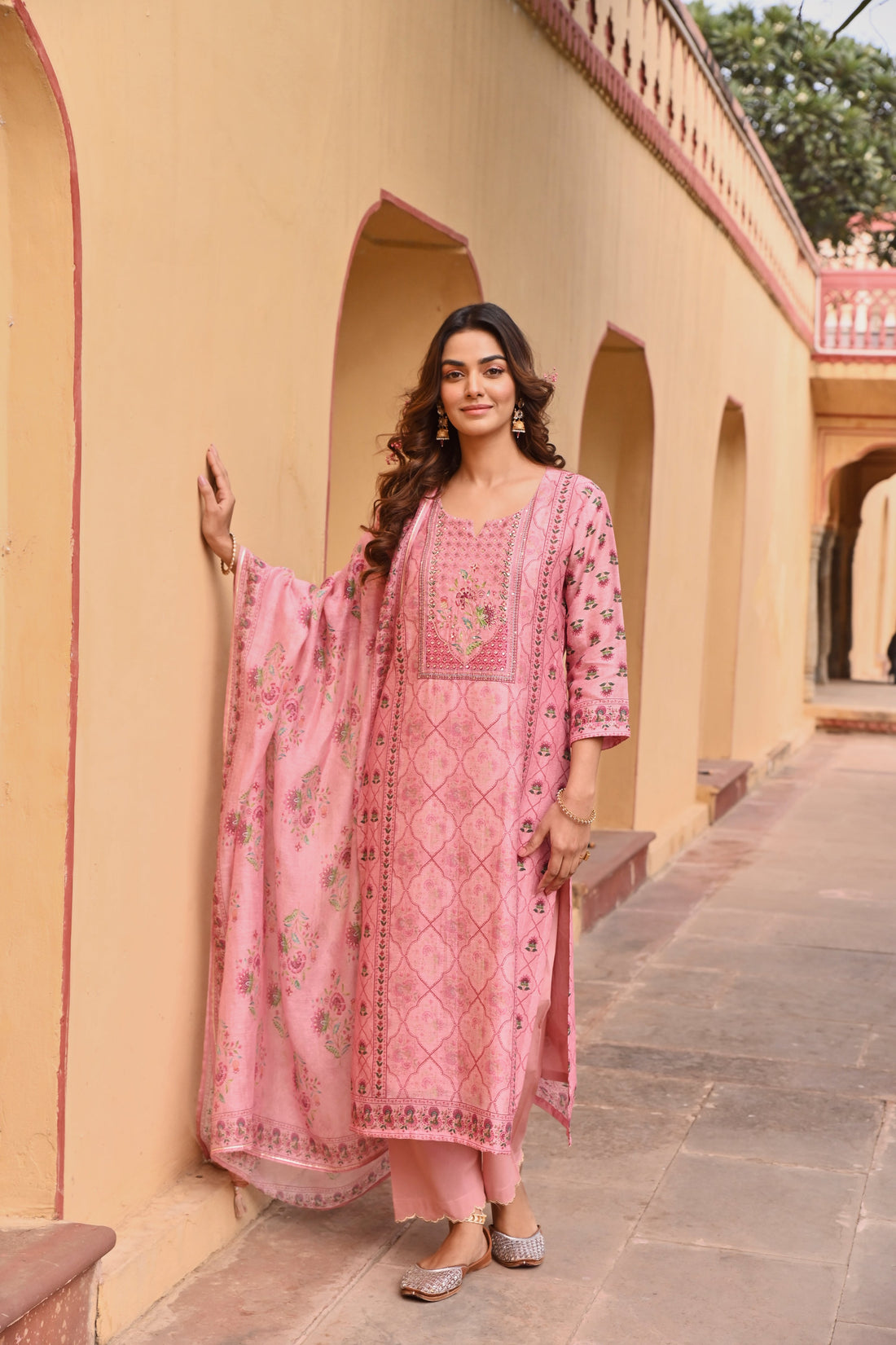 PEACH EMBROIDERED LINEN KURTA SET