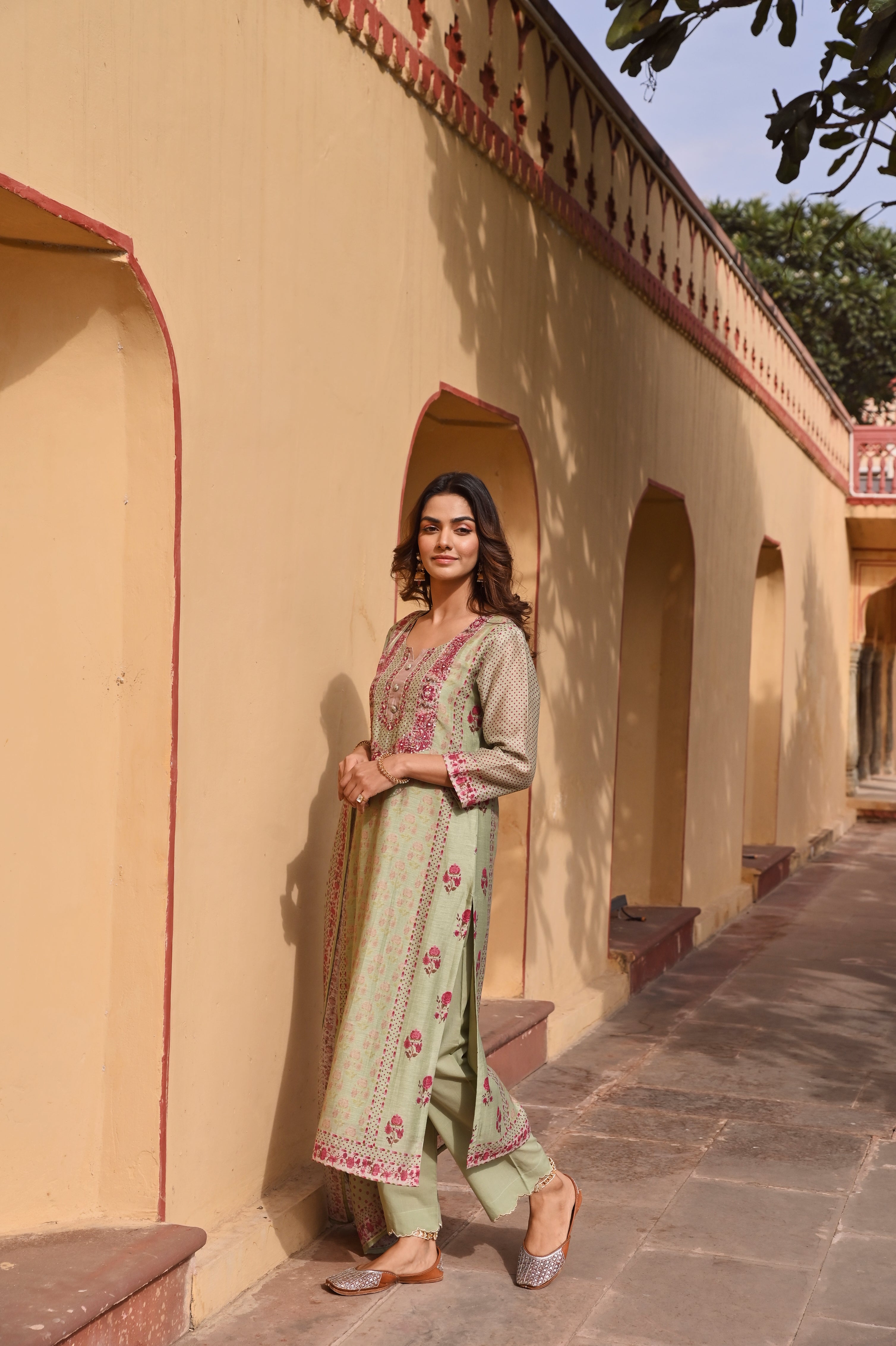 PISTA GREEN EMBROIDERED LINEN KURTA SET