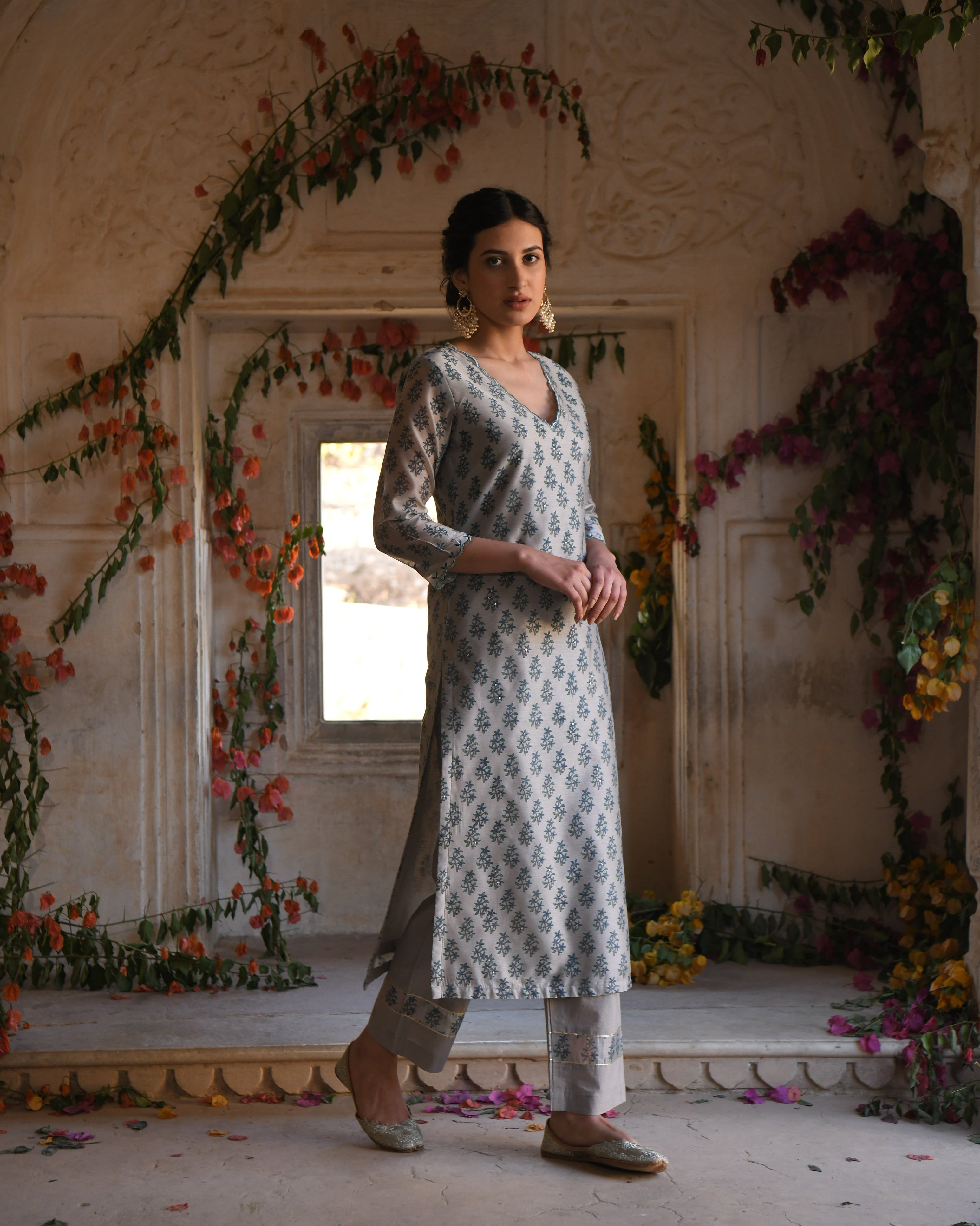 BLUE GUL KURTA SET