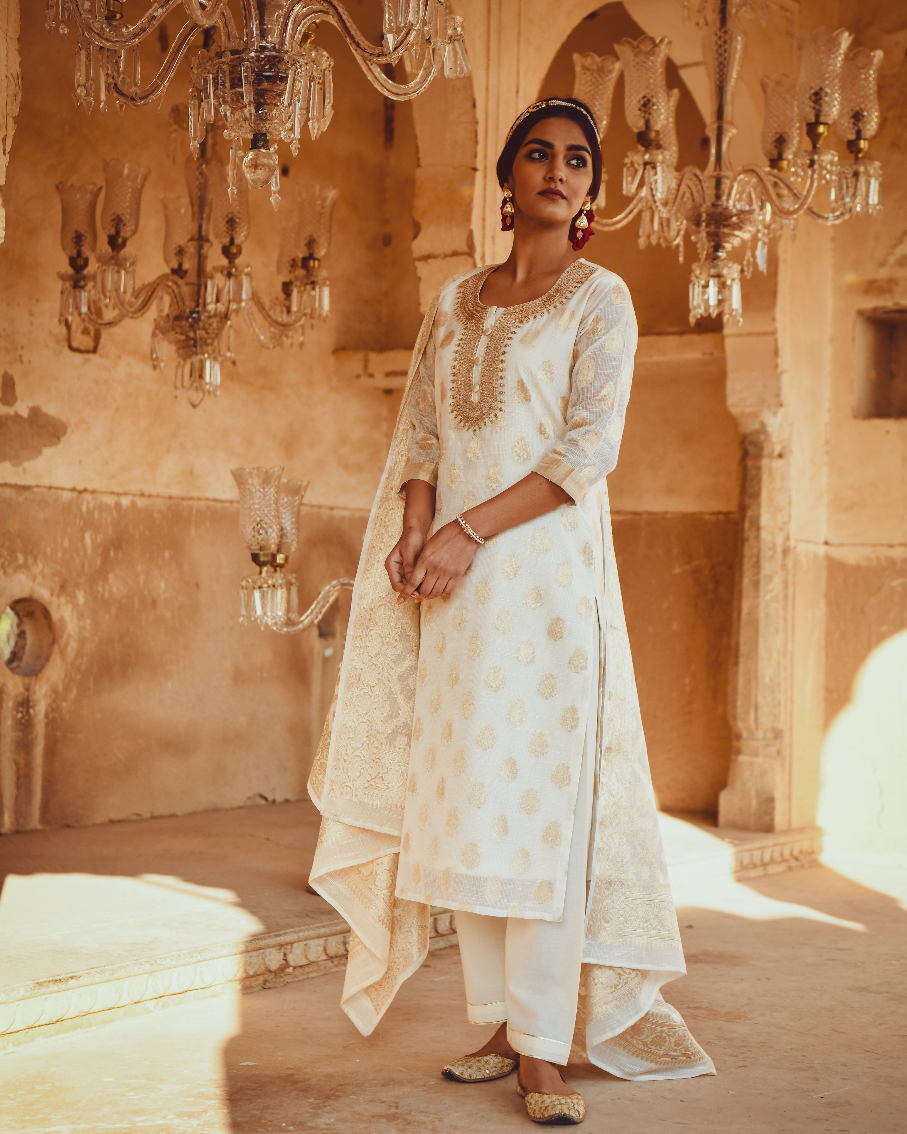 JASHN PURE BANARSI KURTA WITH MARODI EMBROIDERY