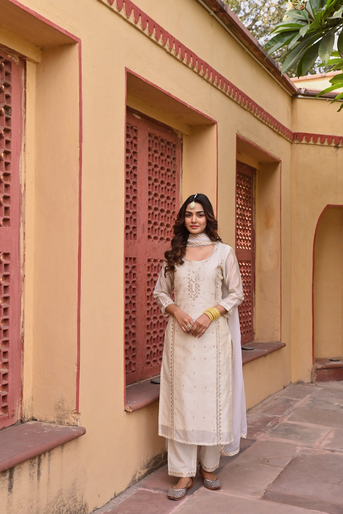 CREAM CHANDERI KURTA SET