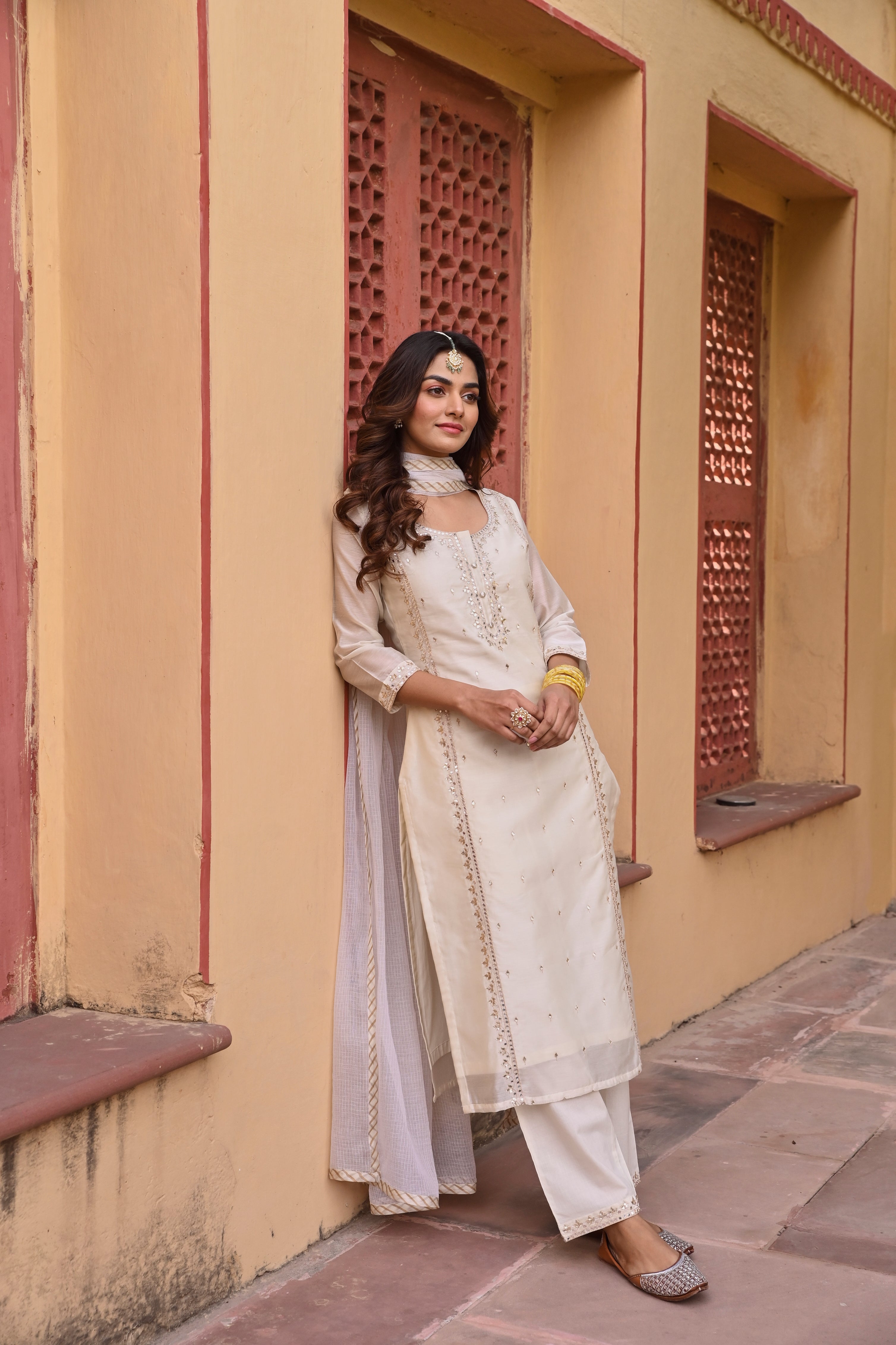 CREAM CHANDERI KURTA SET
