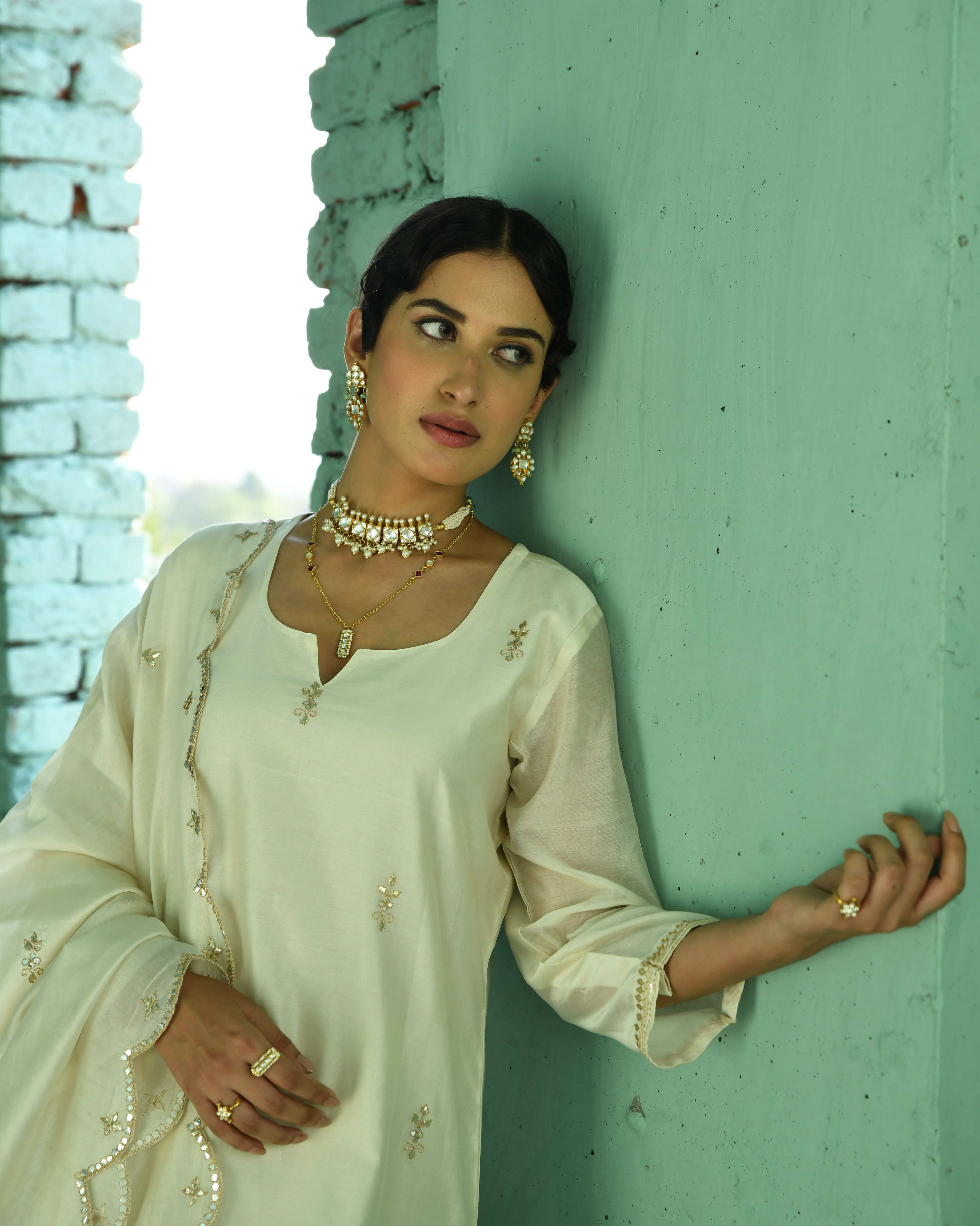 CREAM EMBROIDERED CHANDERI KURTA SET