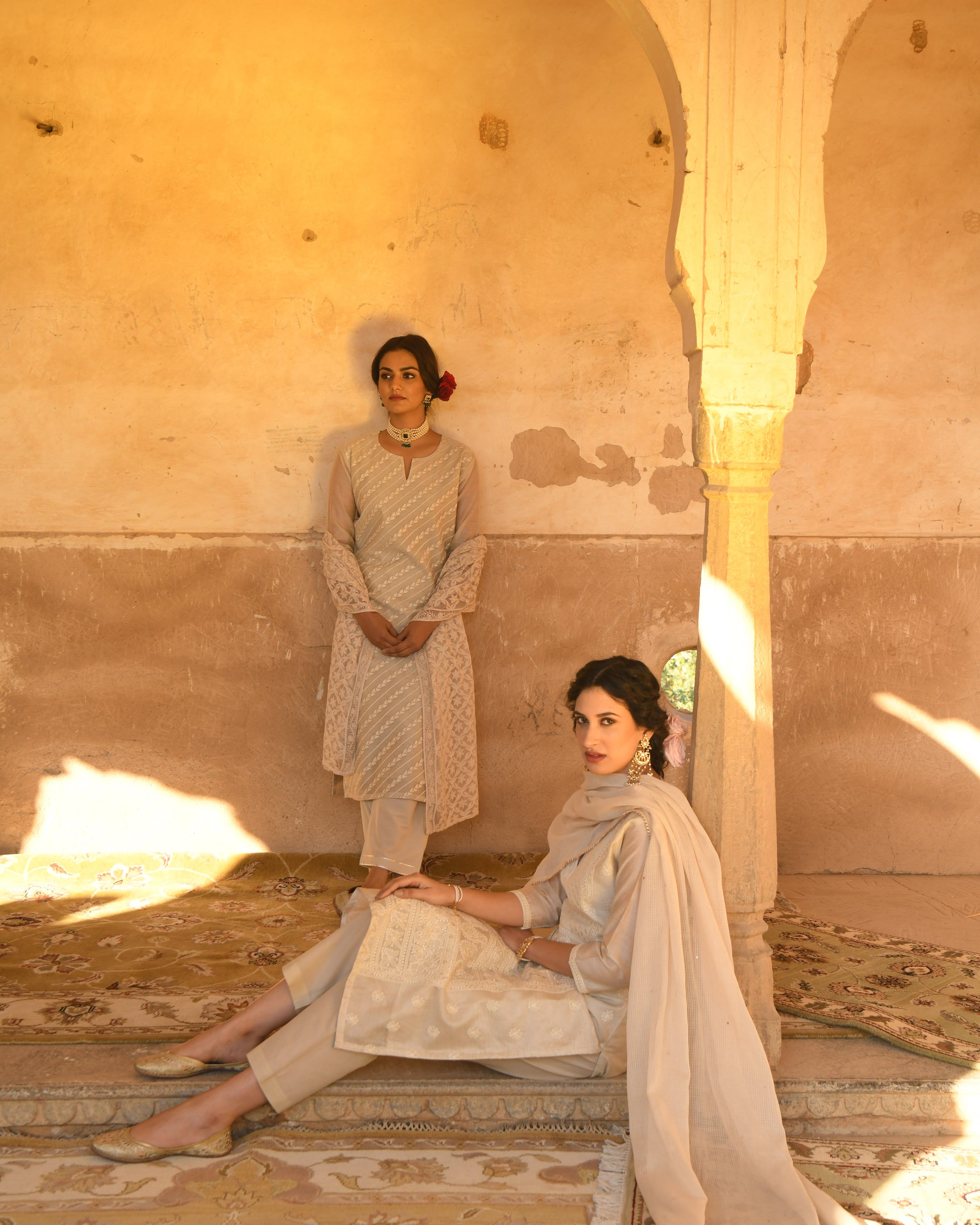 CREAM NAZAM KURTA SET