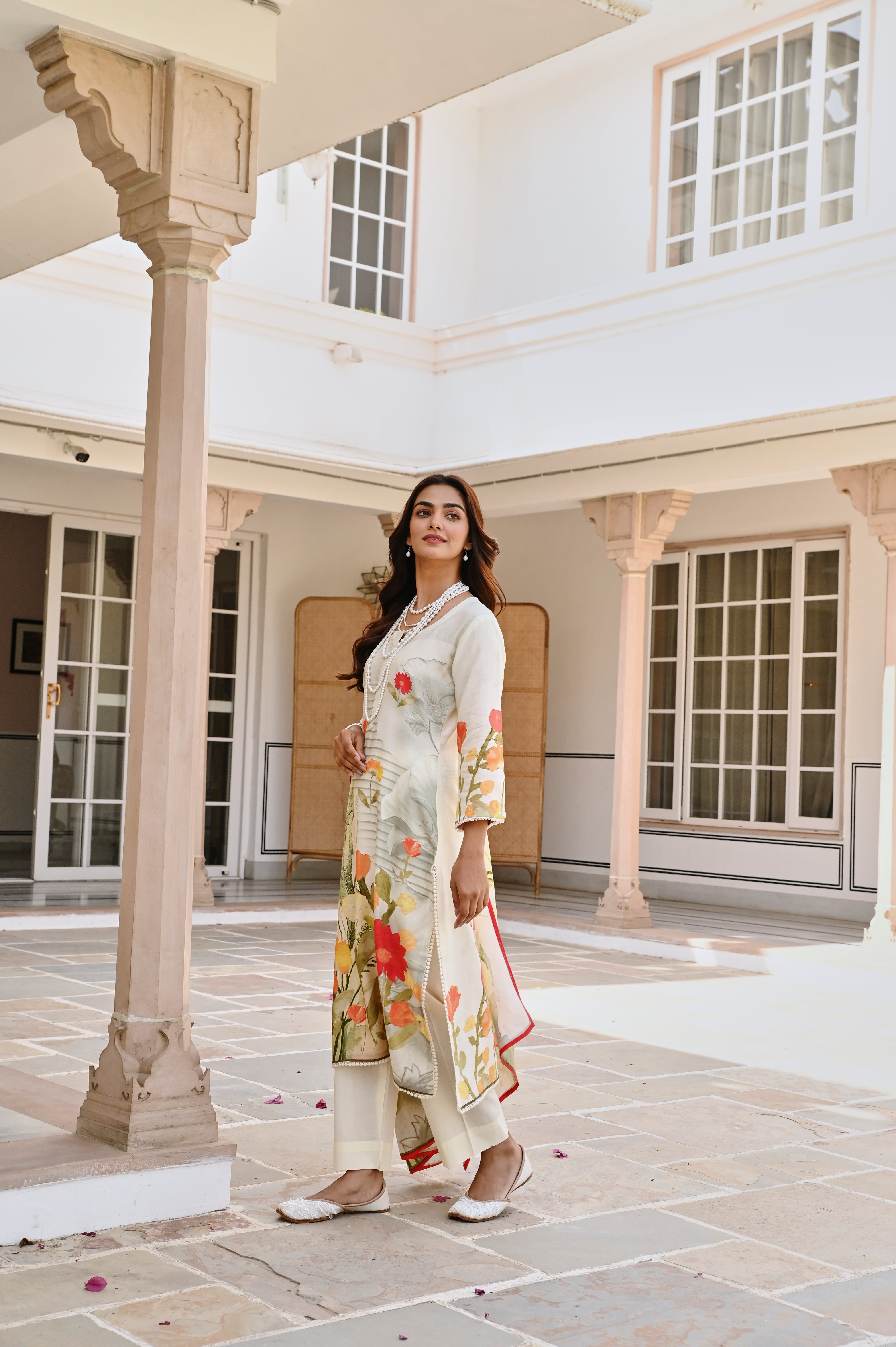 CREAM FLORAL PRINTED KURTA SET