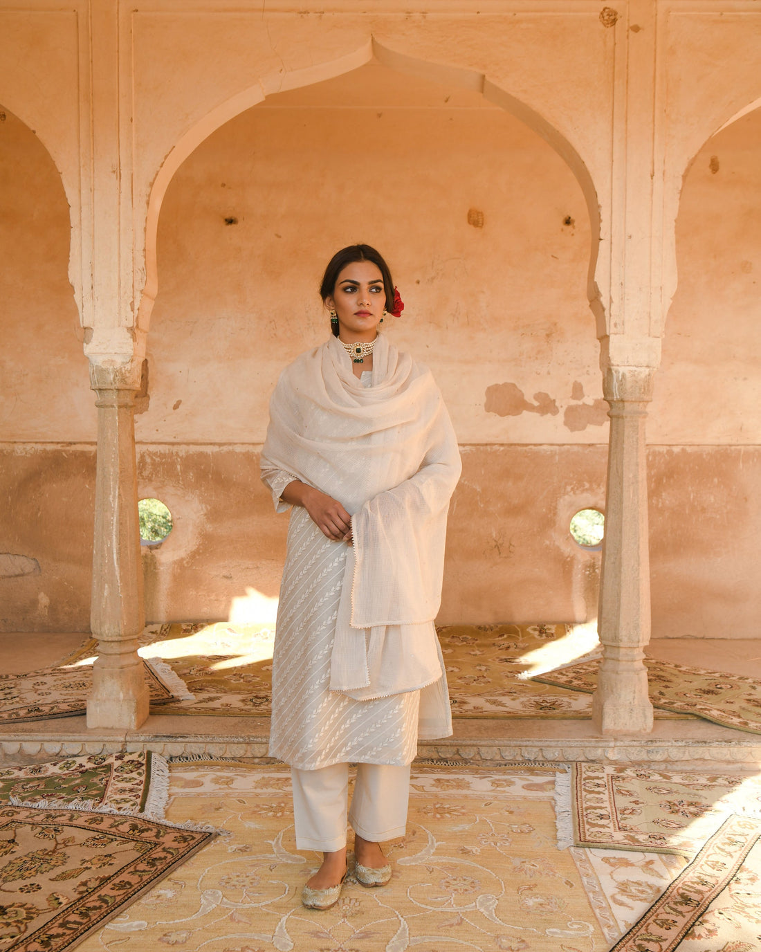 OFF-WHITE CHANDERI KURTA SET