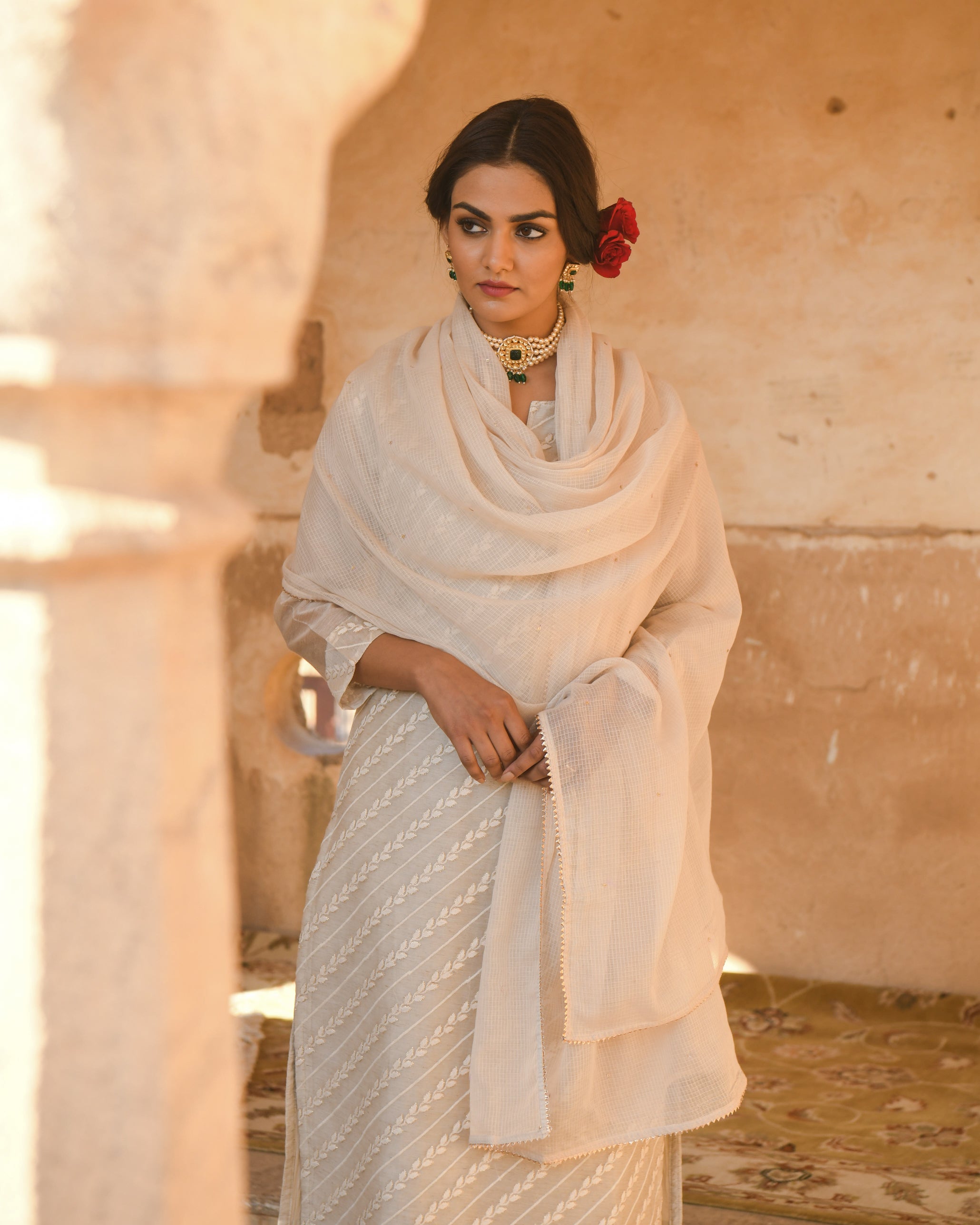OFF-WHITE CHANDERI KURTA SET
