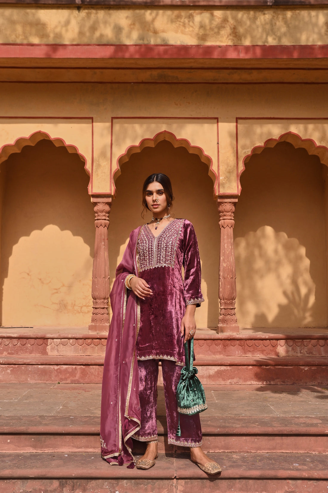 WINE SHORT VELVET KURTA SET