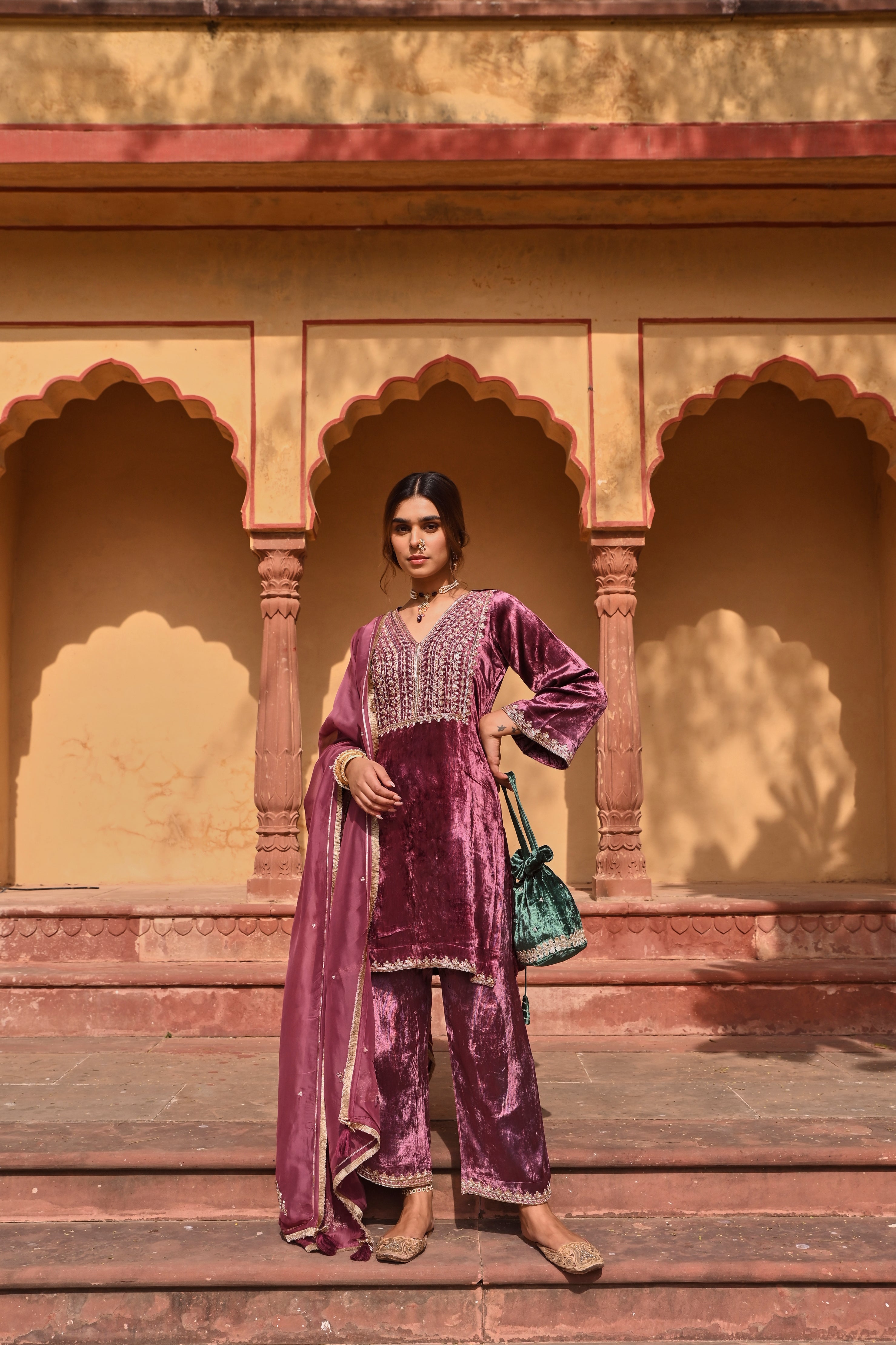 WINE SHORT VELVET KURTA SET