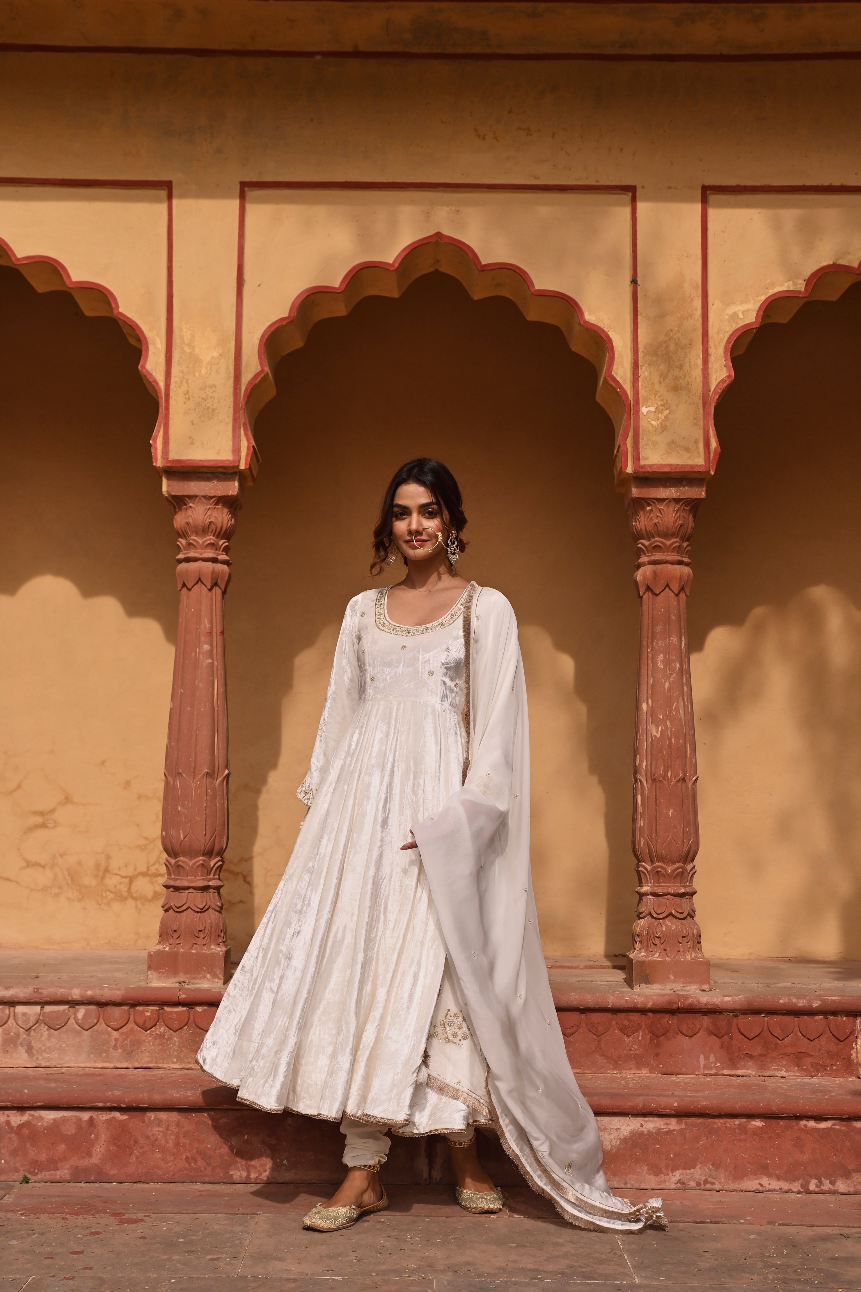 WHITE ANARKALI SET