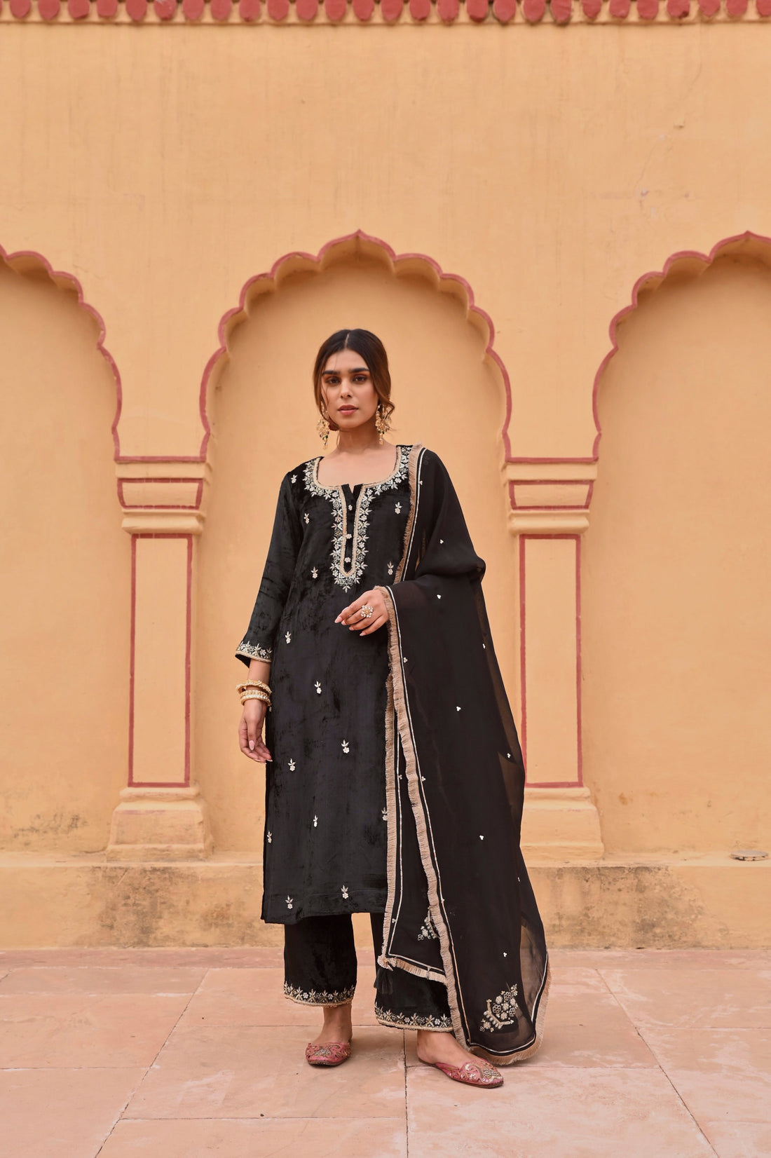 BLACK VELVET KURTA SET
