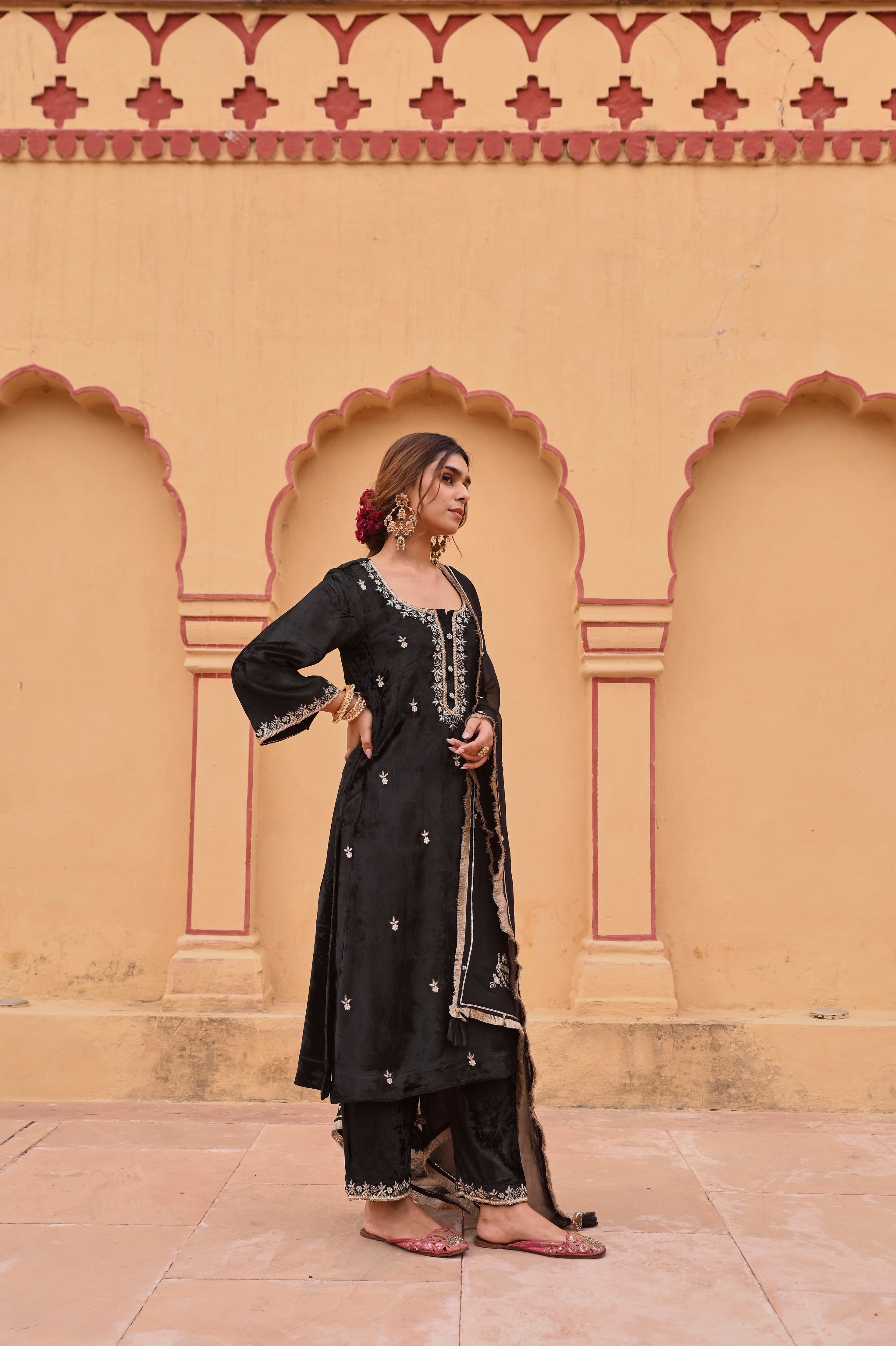 BLACK VELVET KURTA SET