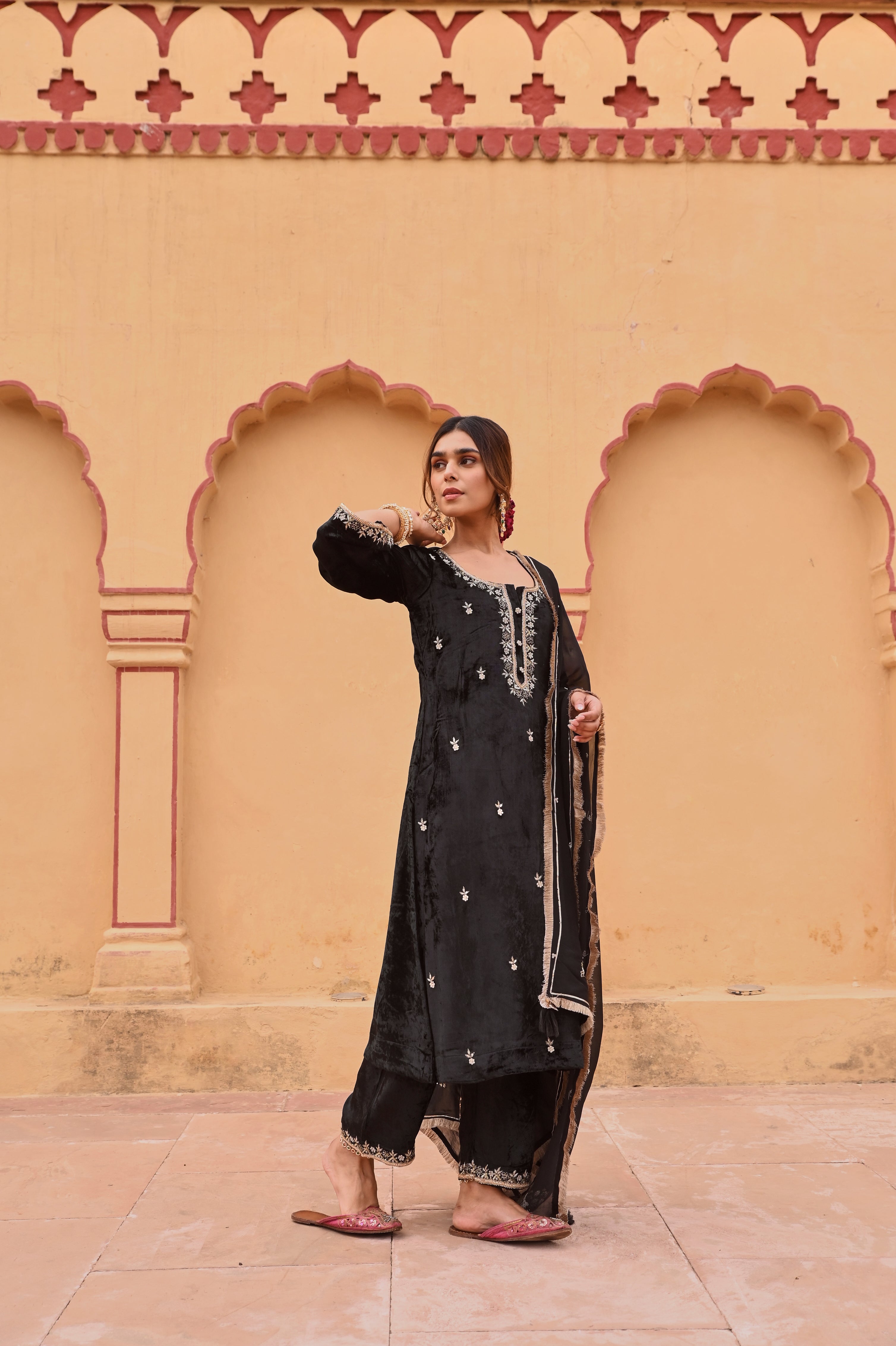 BLACK VELVET KURTA SET