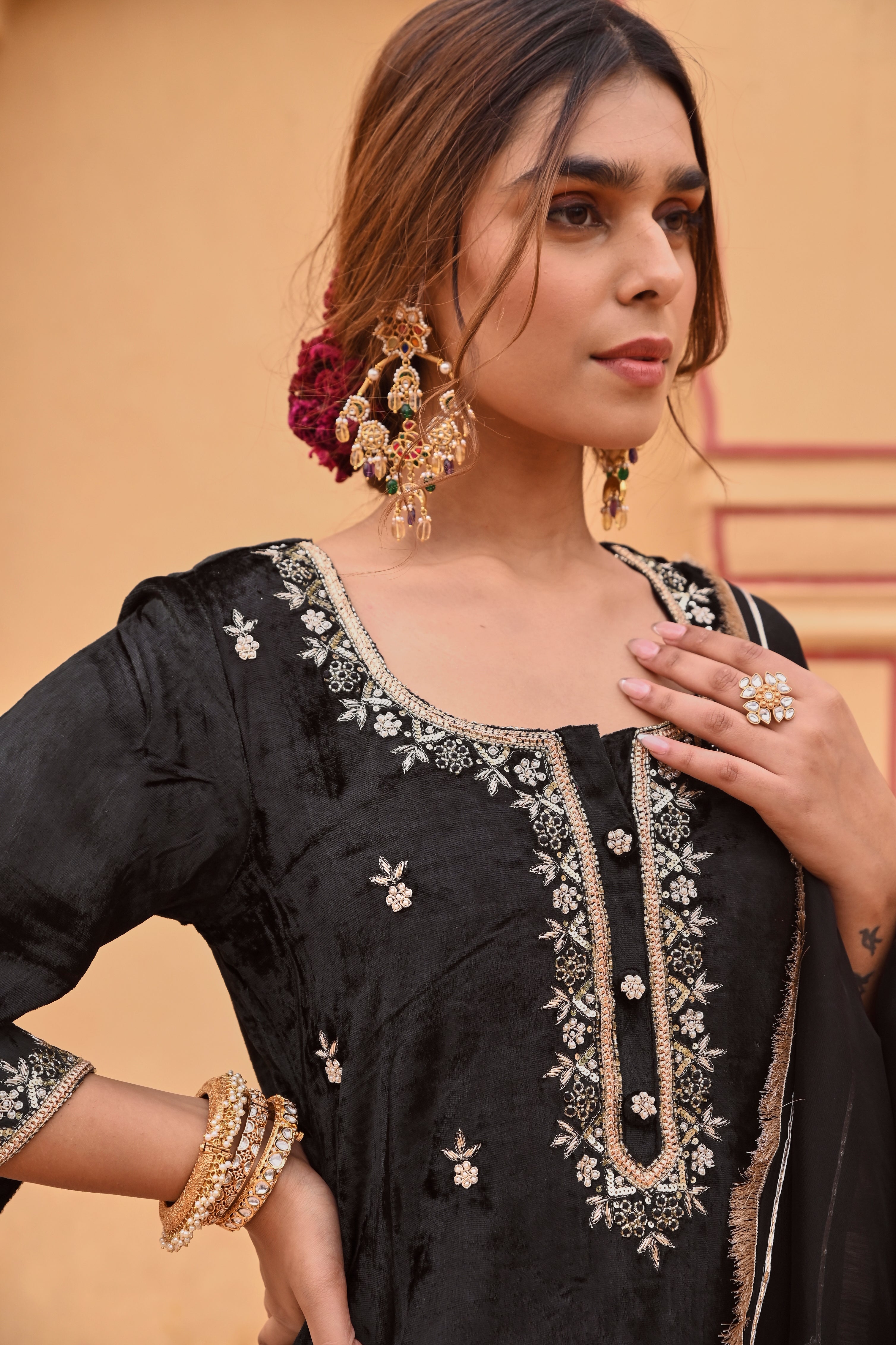 BLACK VELVET KURTA SET