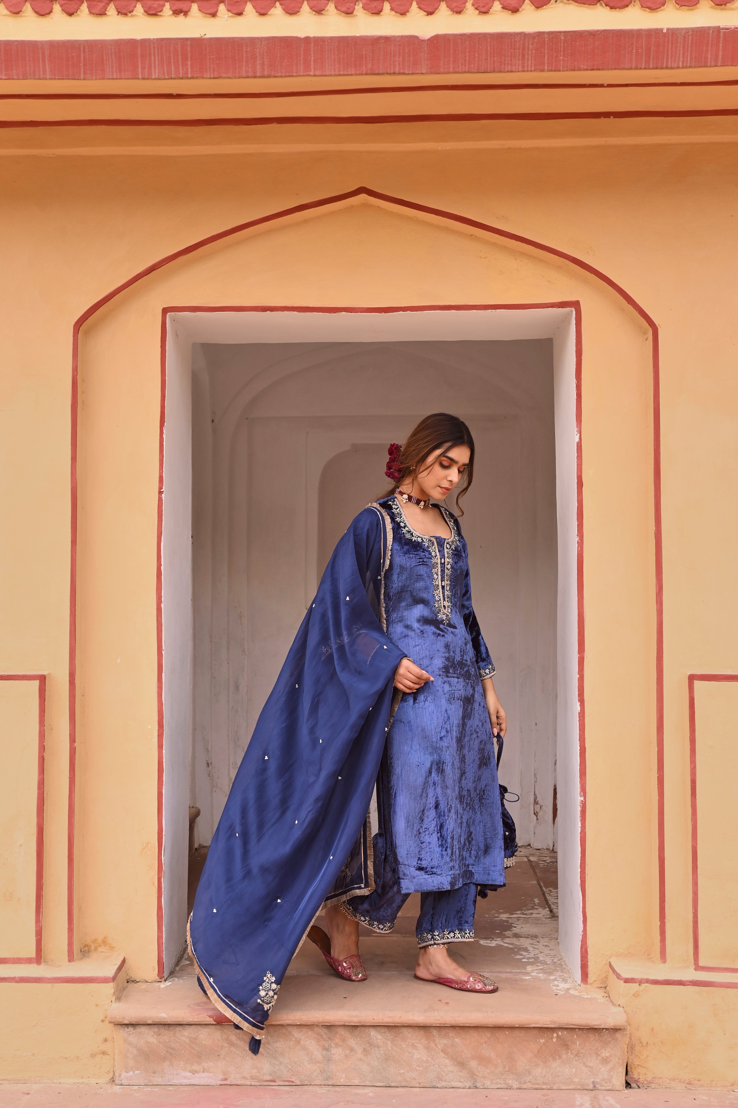 ROYAL BLUE VELVET KURTA SET