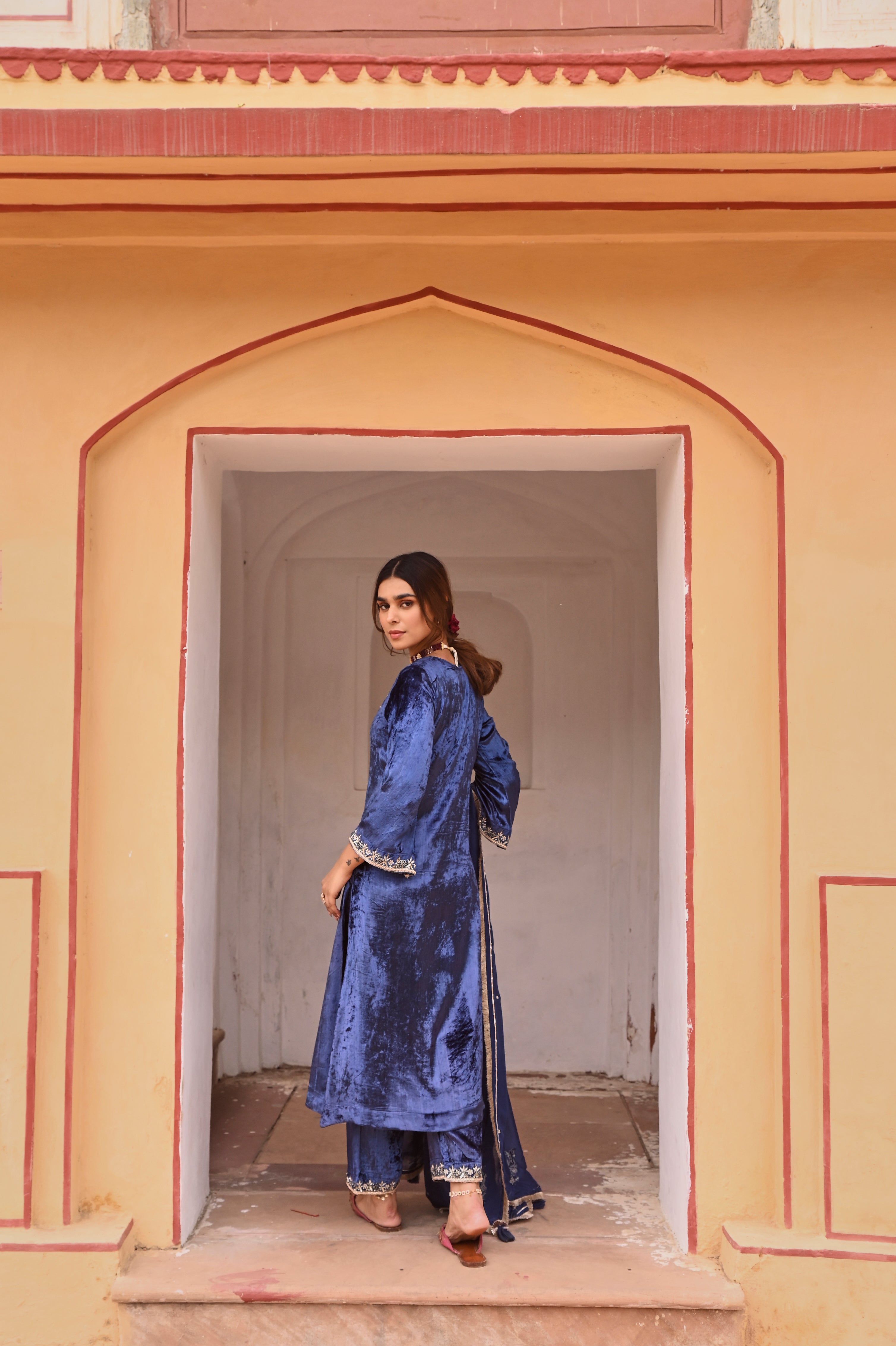 ROYAL BLUE VELVET KURTA SET