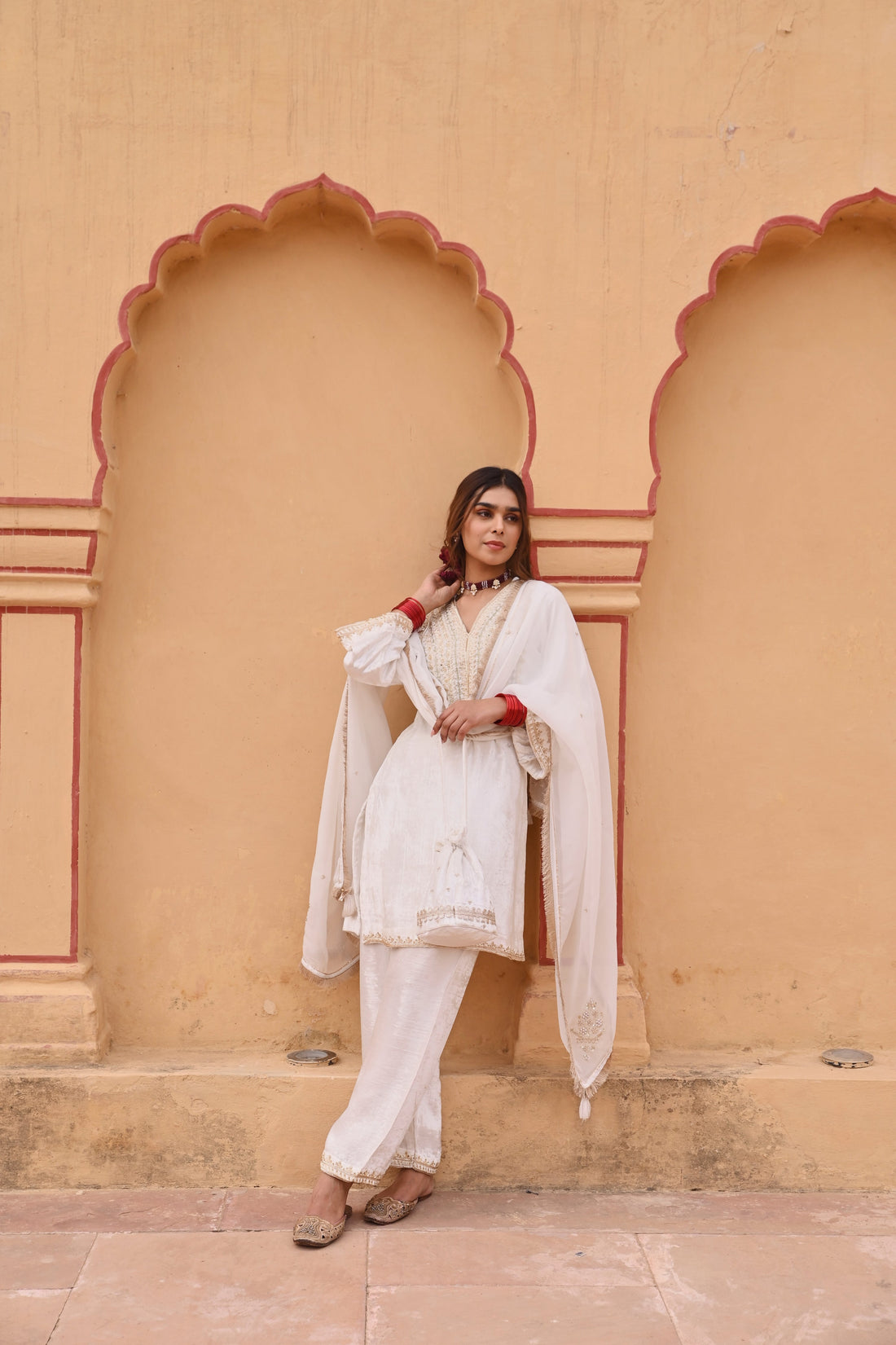 WHITE SHORT VELVET KURTA SET