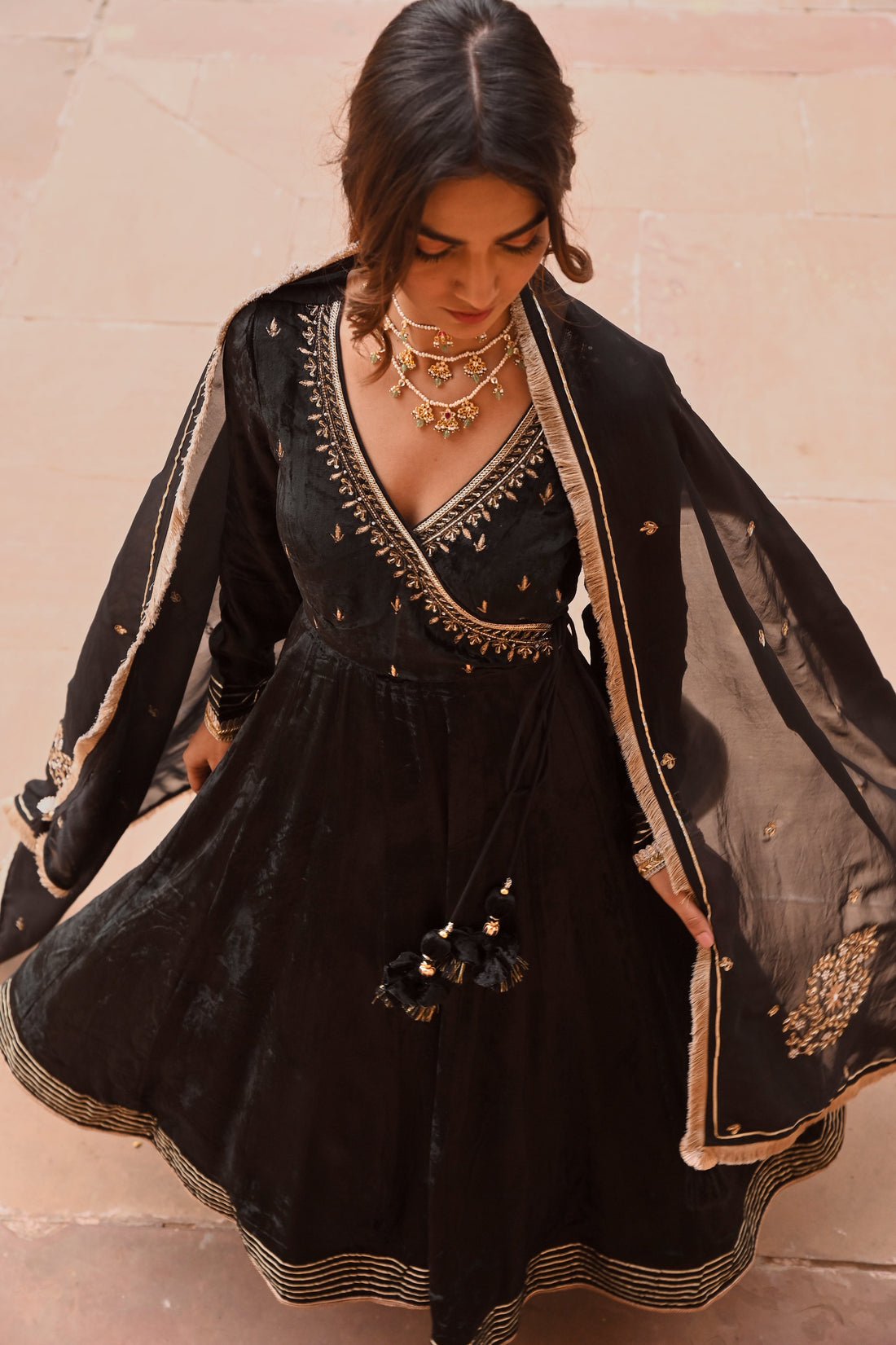BLACK EMBROIDERED ANGARAKHA