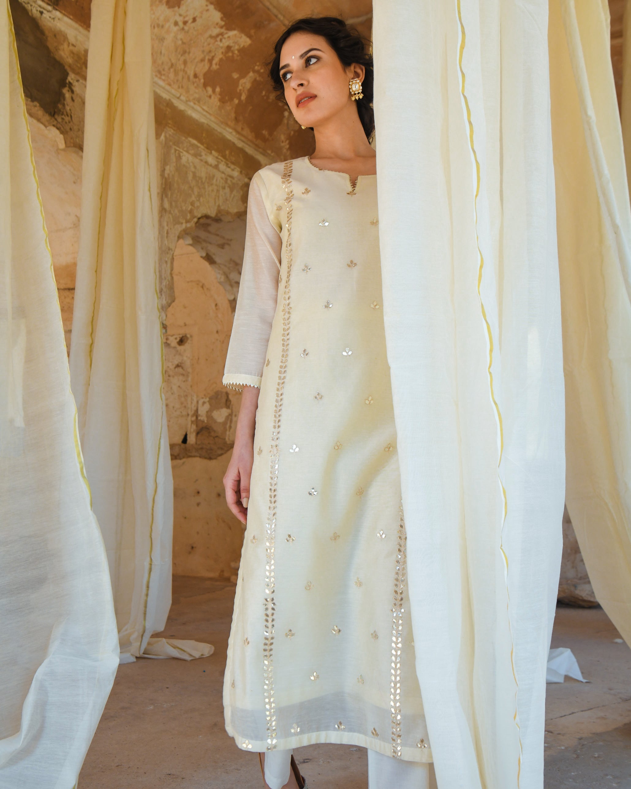 OFF-WHITE MEHER KURTA SET