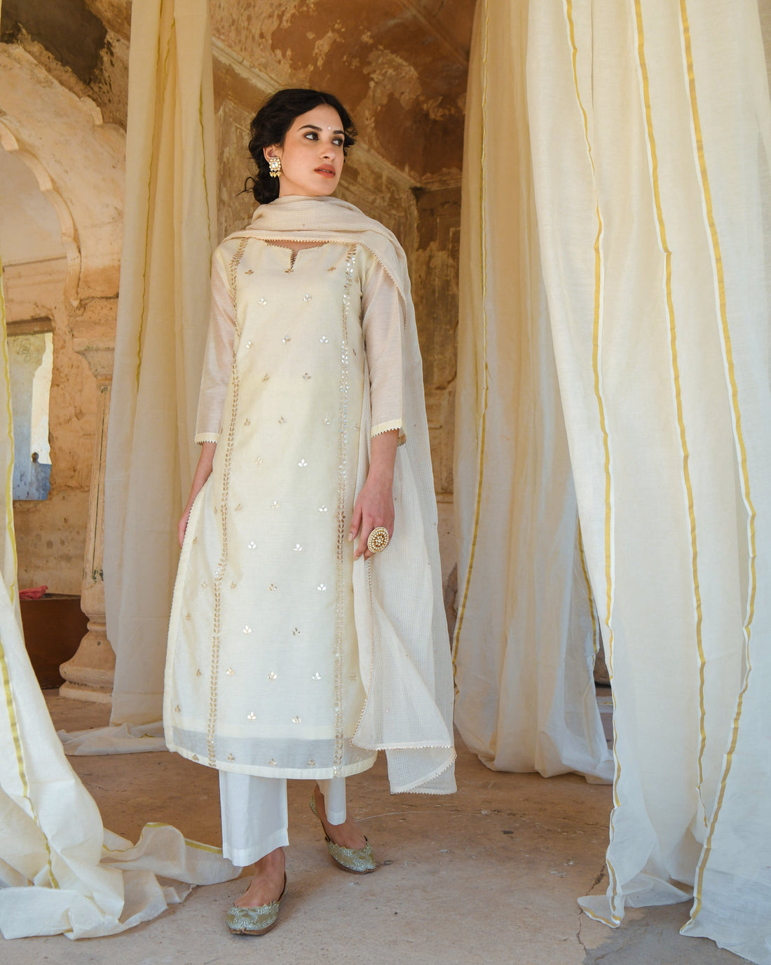 OFF-WHITE MEHER KURTA SET
